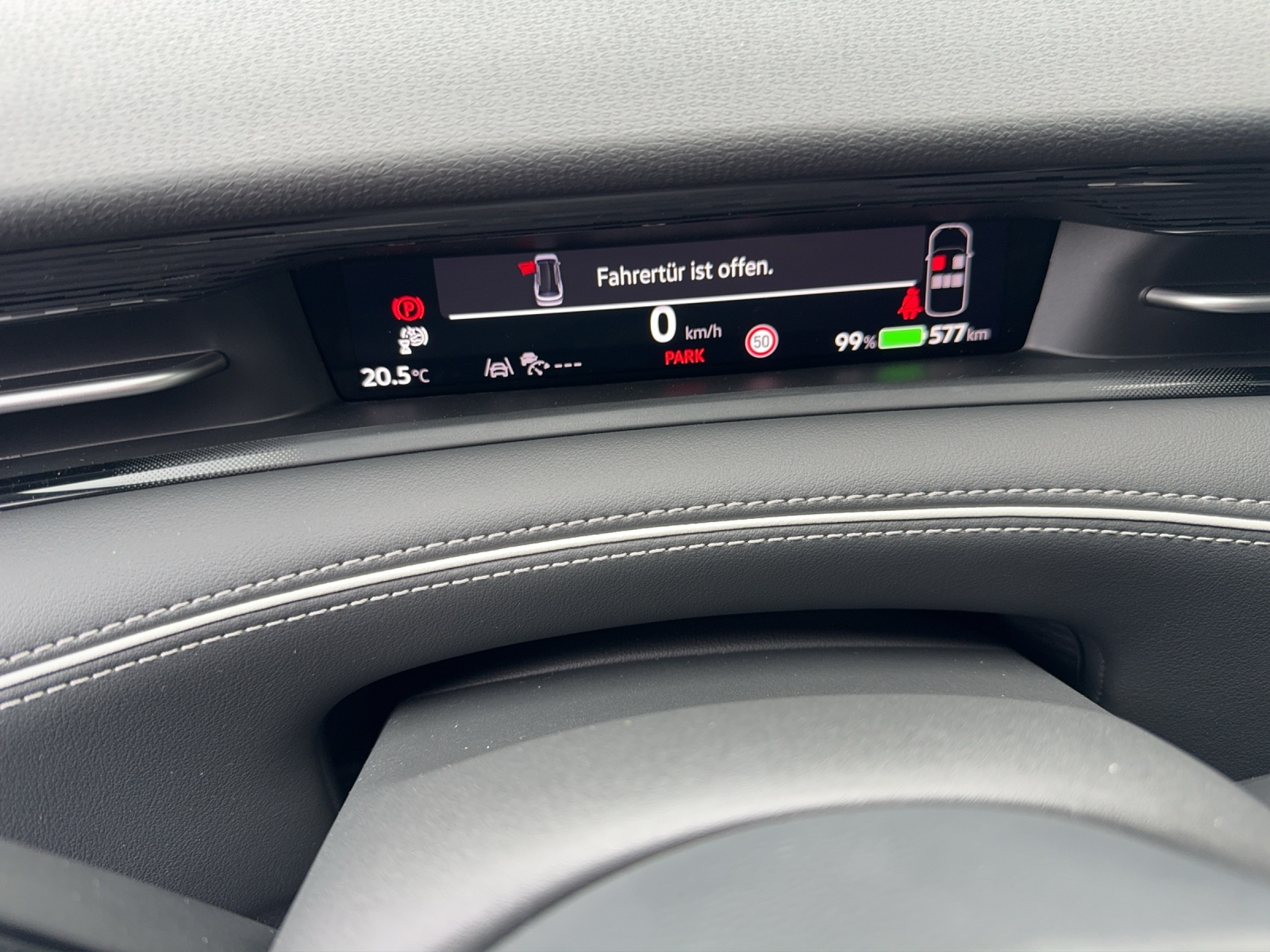 VW ID.7 Tourer Pro 77 kWh United-image-12