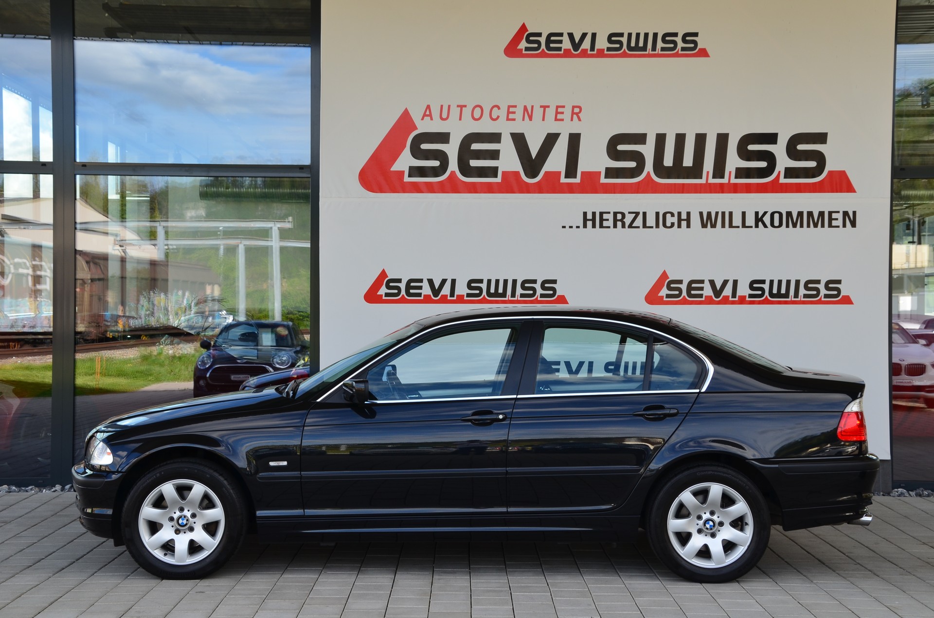 BMW 325xi*Aus erster Hand,Frisch ab MFK*-image-8