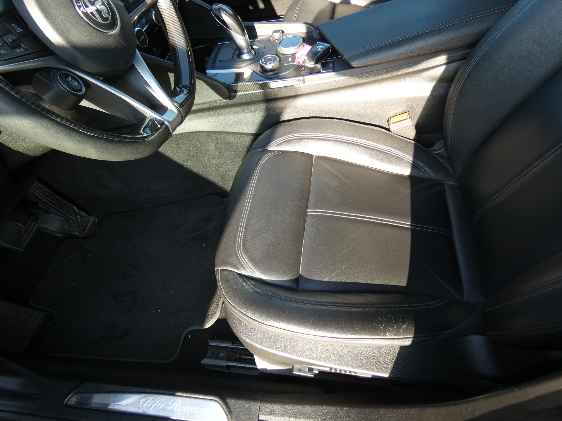 ALFA ROMEO Giulia 2.0 Super Automatic-image-6