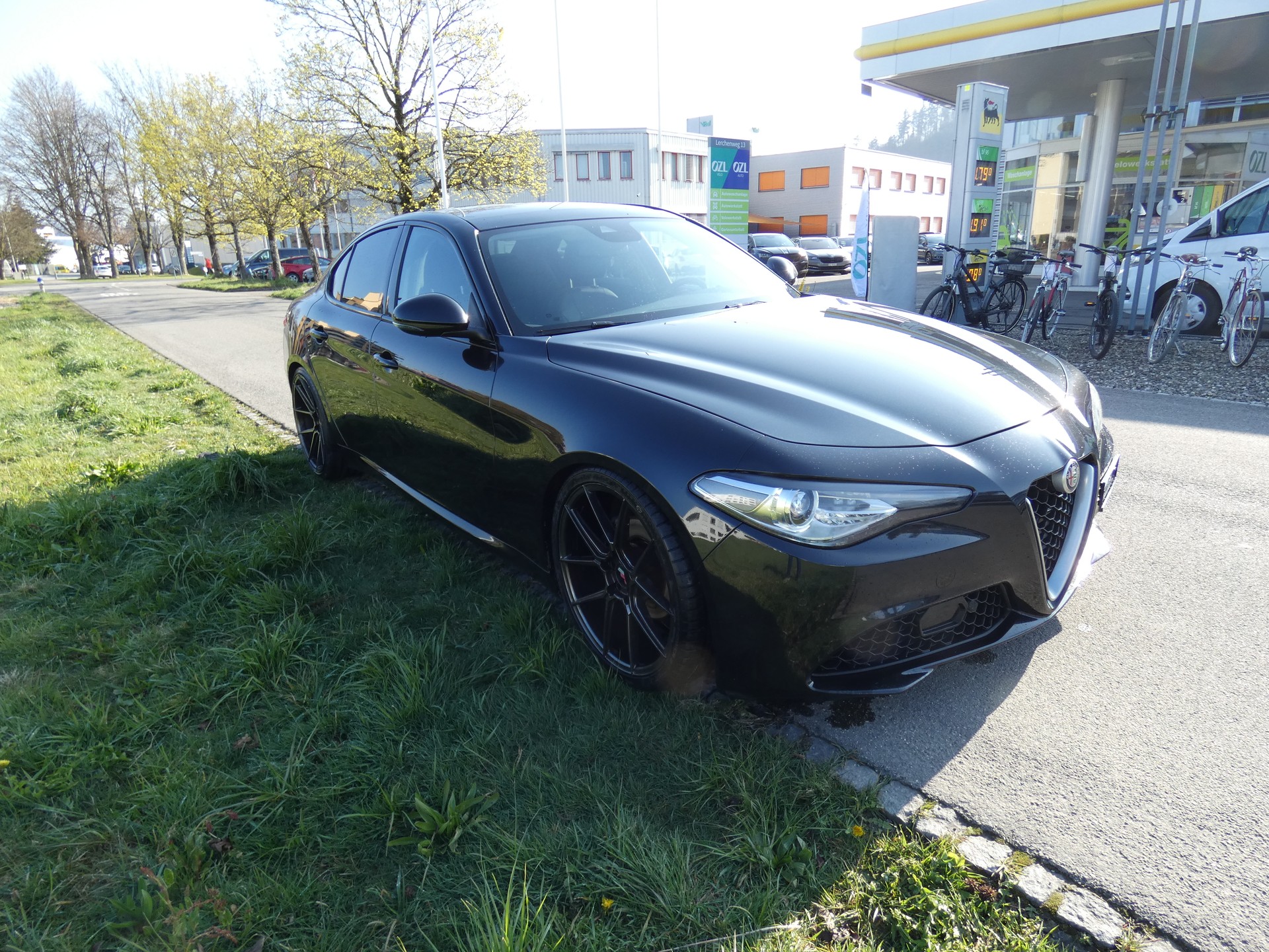 ALFA ROMEO Giulia 2.0 Super Automatic-showroom-element-1