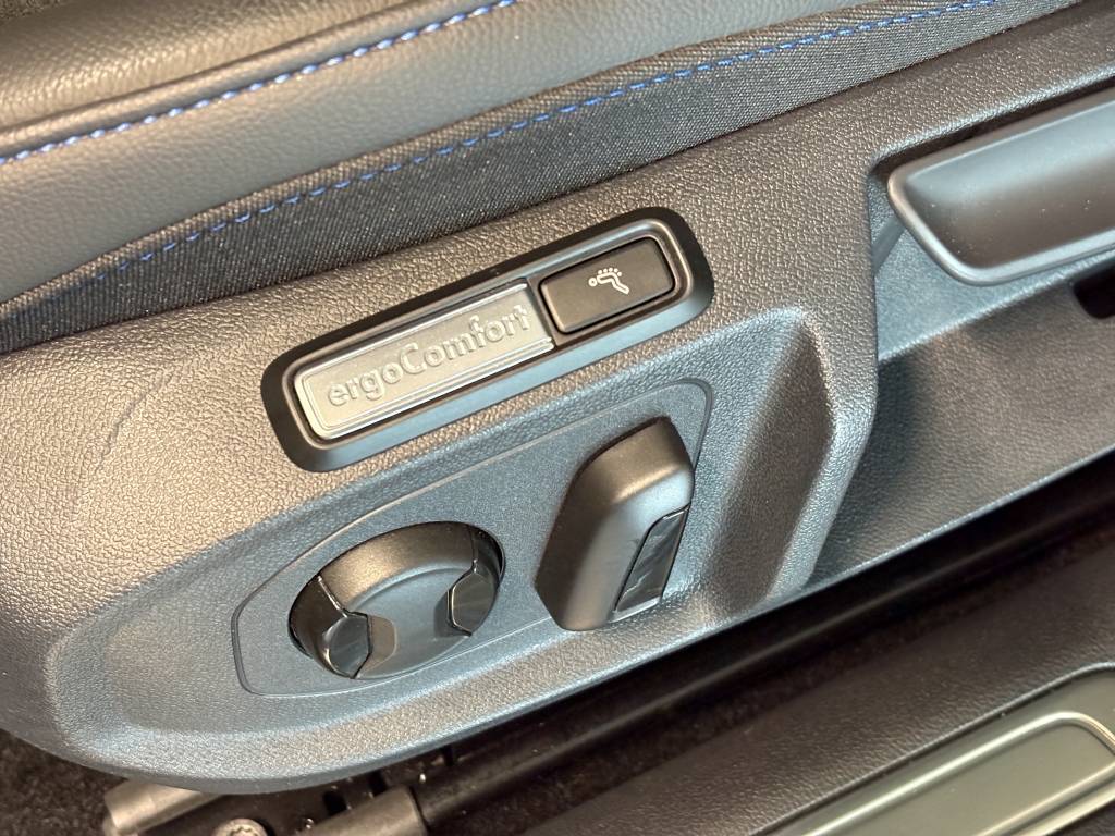 VW Arteon SB 2.0 TSI R 4Motion DSG-image-13