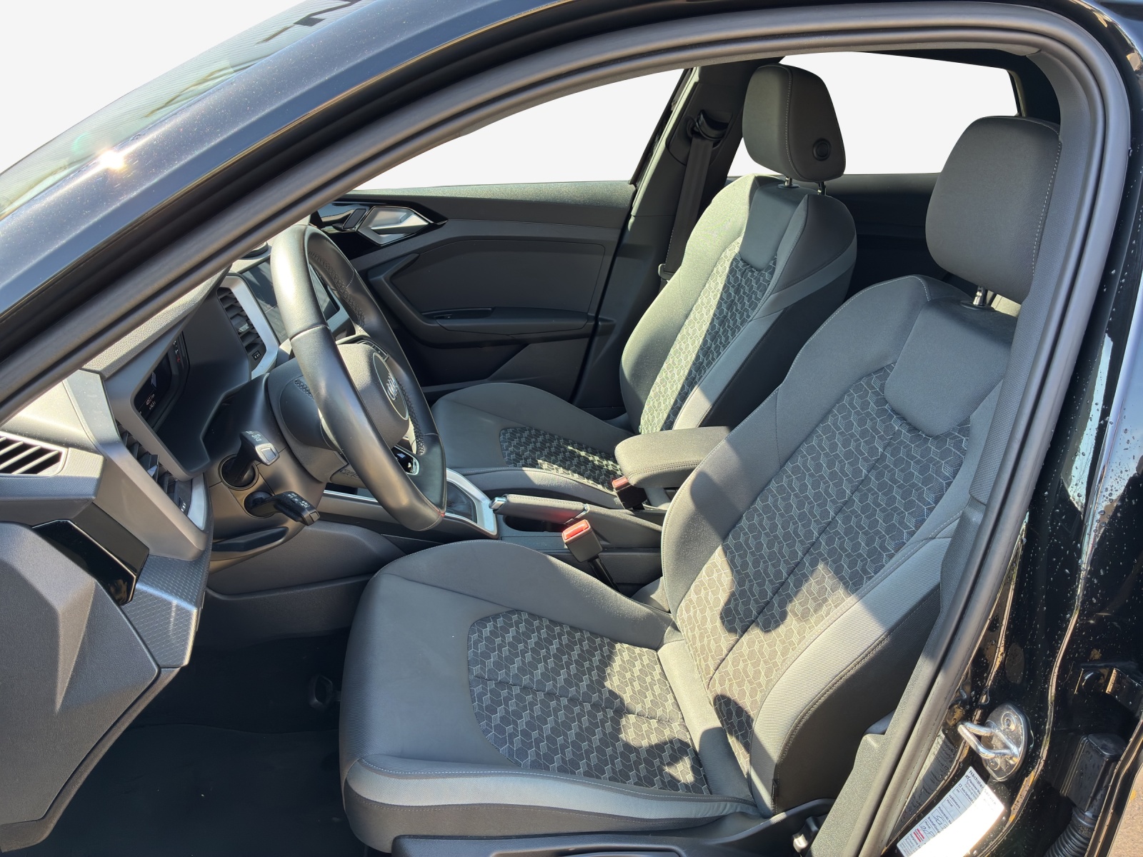 AUDI A1 Sportback 30 TFSI advanced Attraction S-tronic-image-7