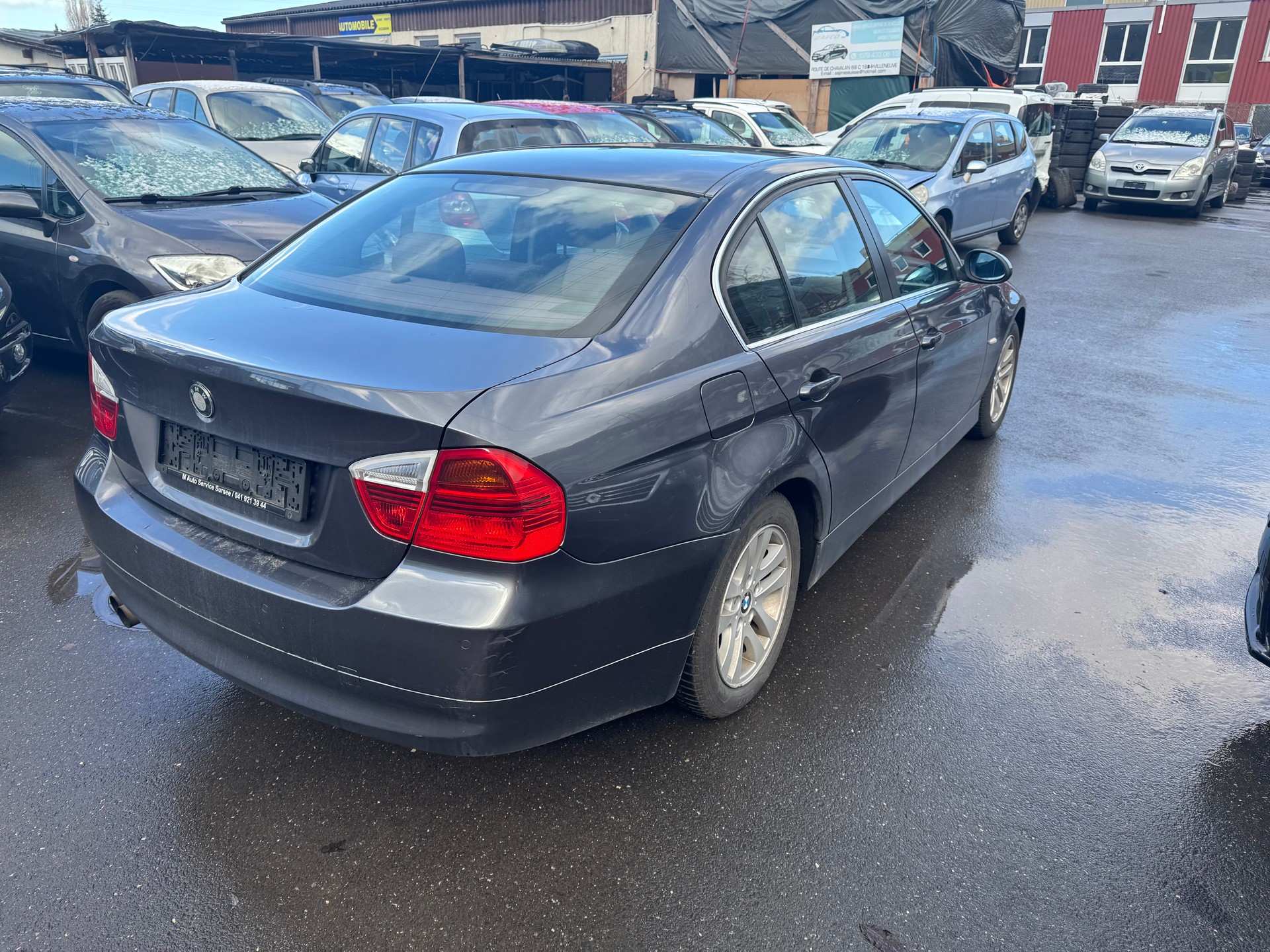 BMW 325xi more4you-image-2