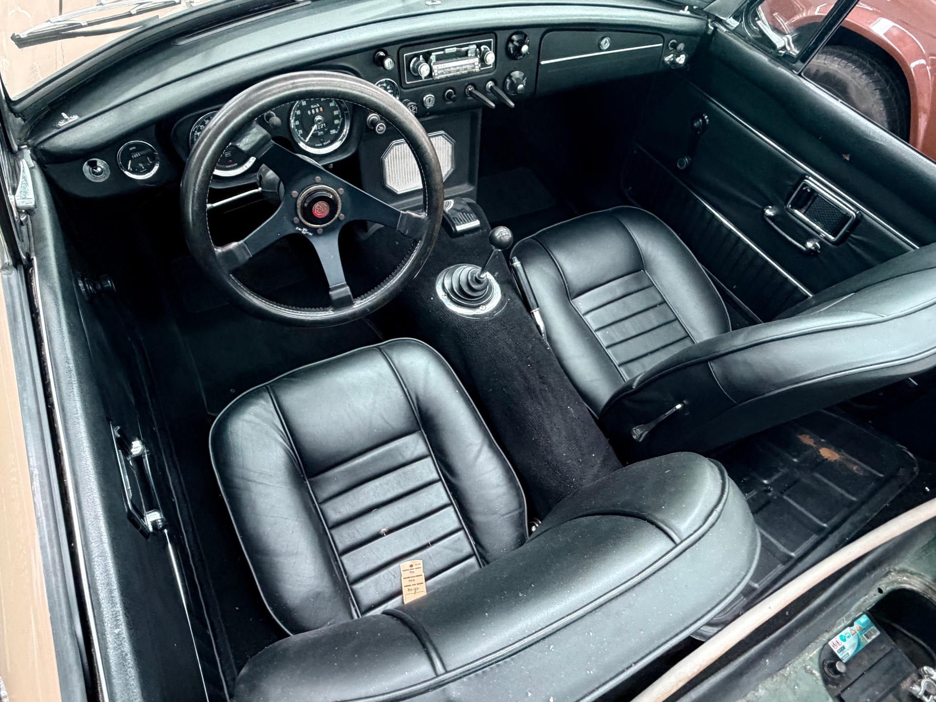 MG MGB-image-4