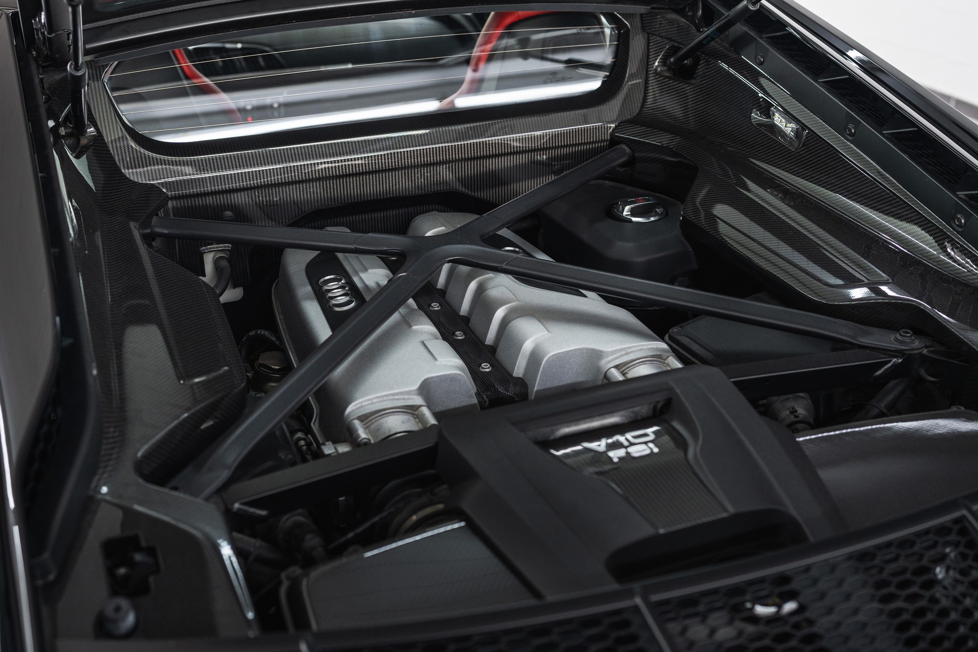 AUDI R8 Coupé 5.2 plus S-Tronic NO OPF-image-22
