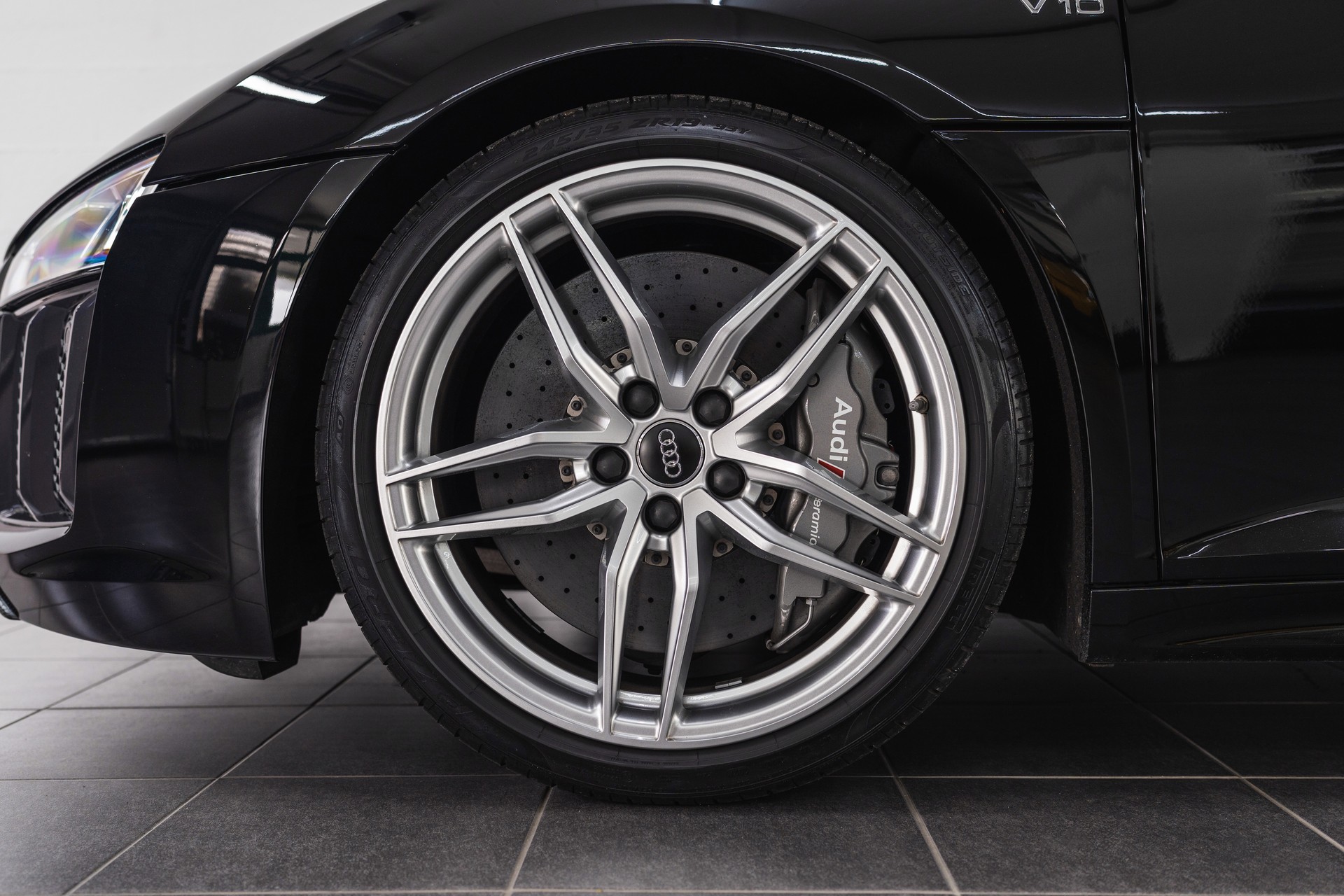AUDI R8 Coupé 5.2 plus S-Tronic NO OPF-image-10
