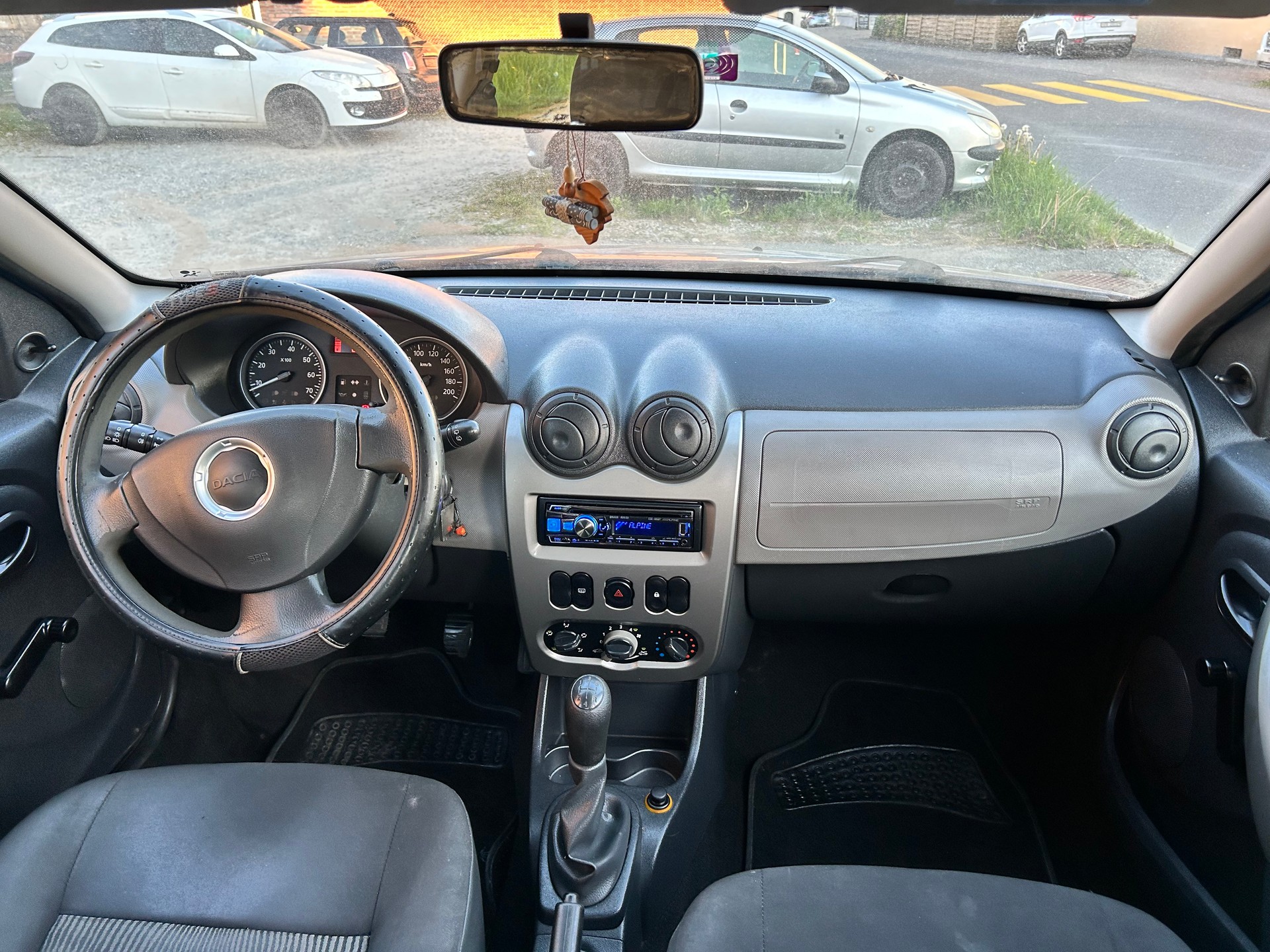 DACIA Sandero 1.2 Ambiance-image-6