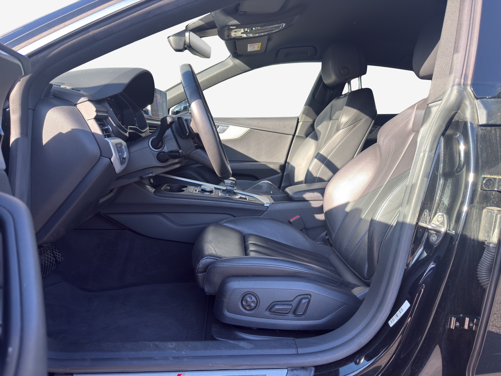 AUDI A5 Sportback 45 TFSI S-tronic Sport quattro-image-7