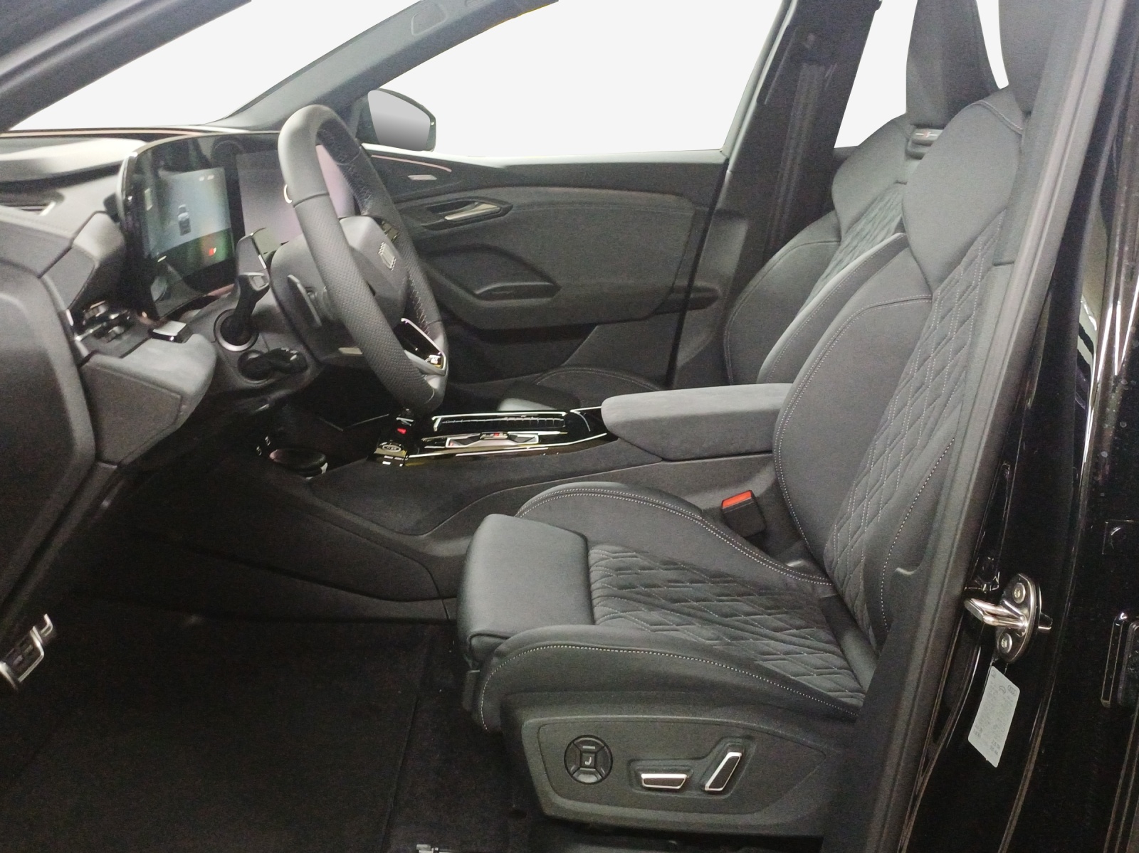 AUDI Q6 e-tron quattro-image-7