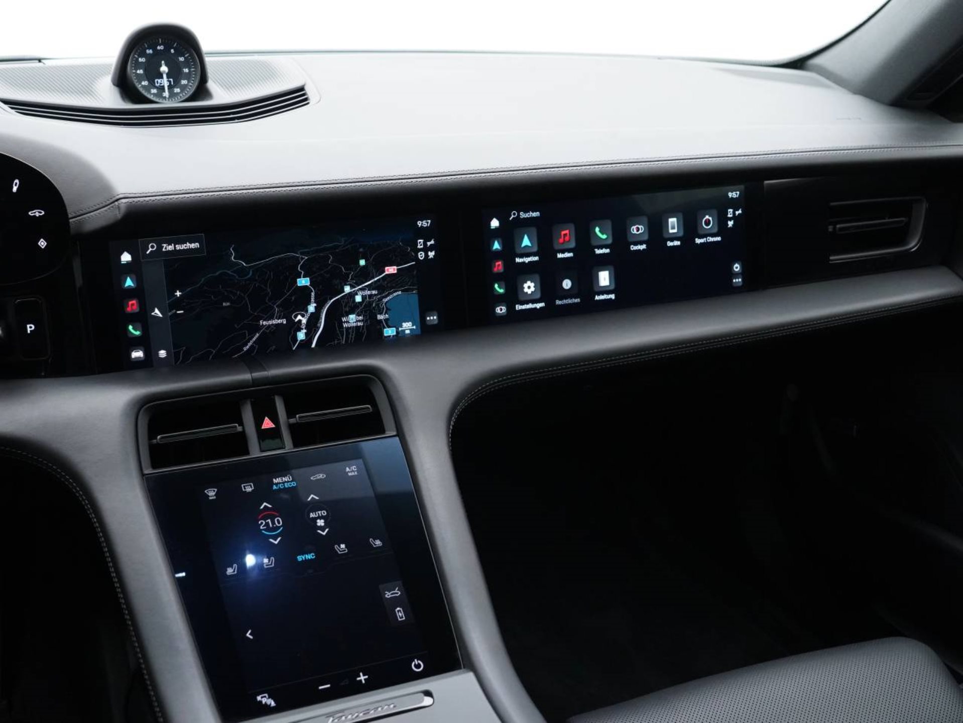 PORSCHE Taycan 4S-image-18