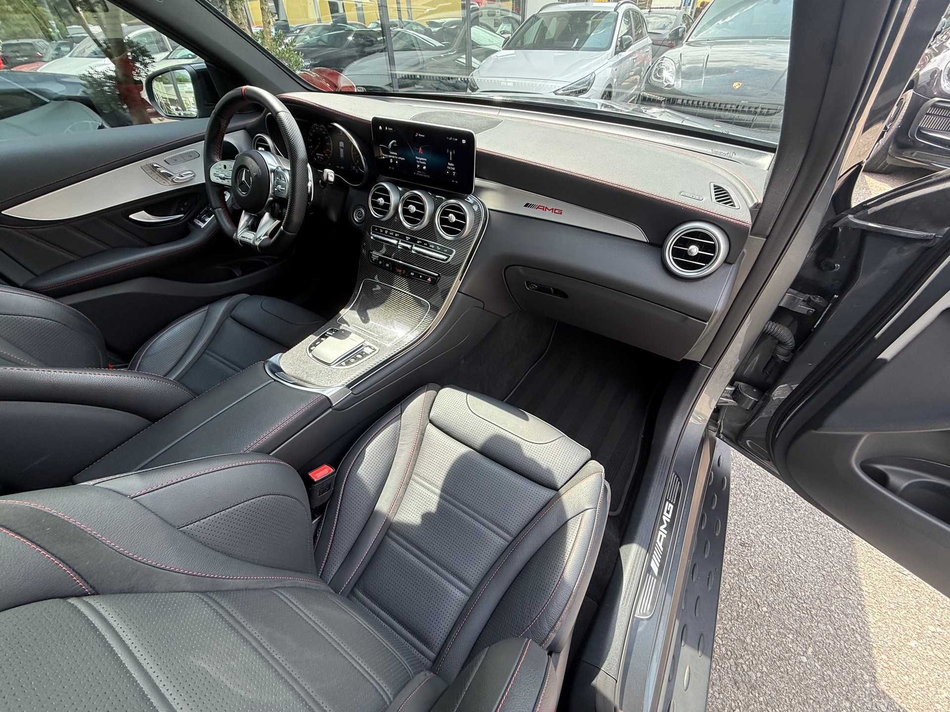 MERCEDES-BENZ GLC 43 AMG 4Matic 9G-Tronic-image-11