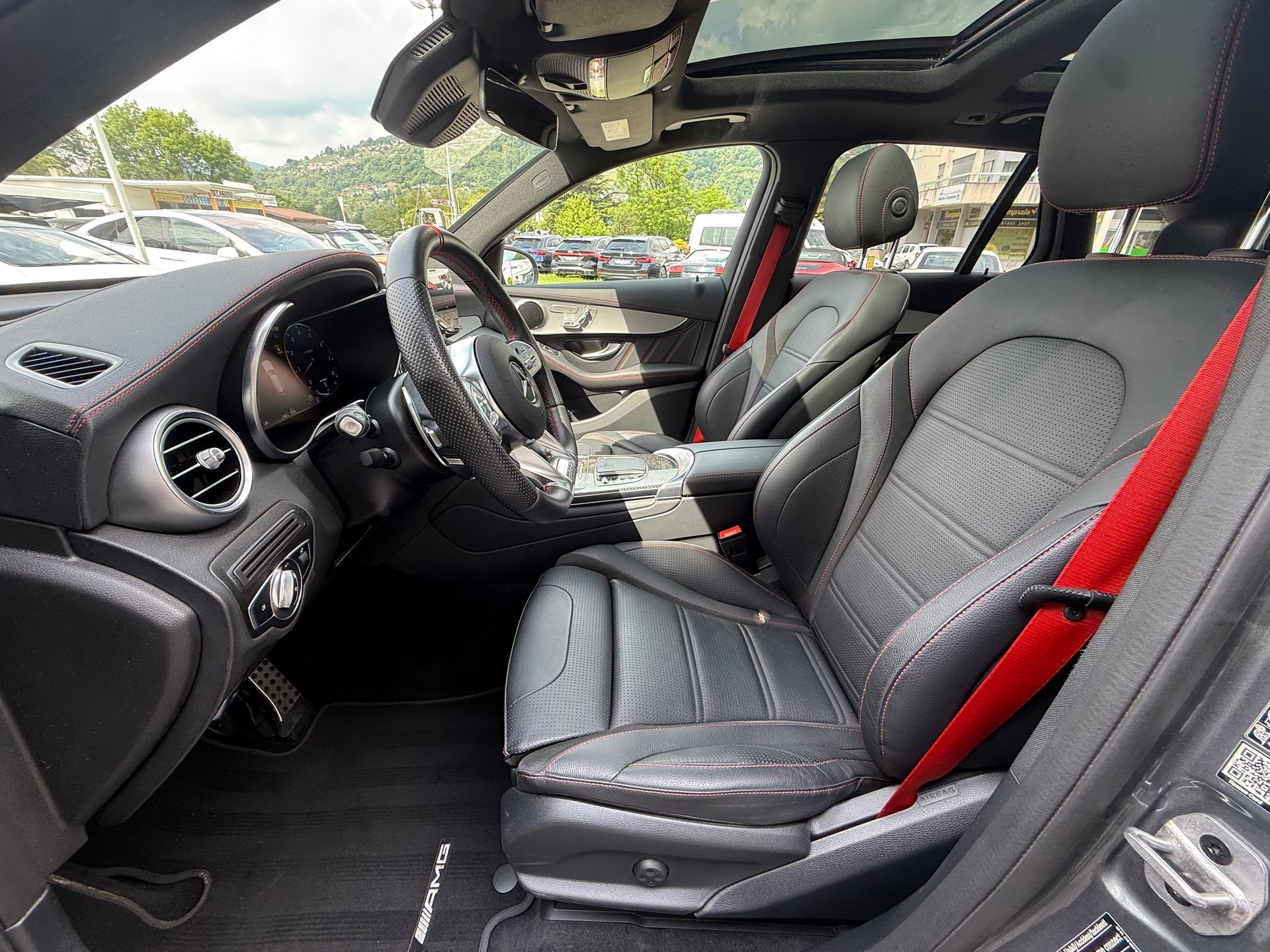 MERCEDES-BENZ GLC 43 AMG 4Matic 9G-Tronic-image-8