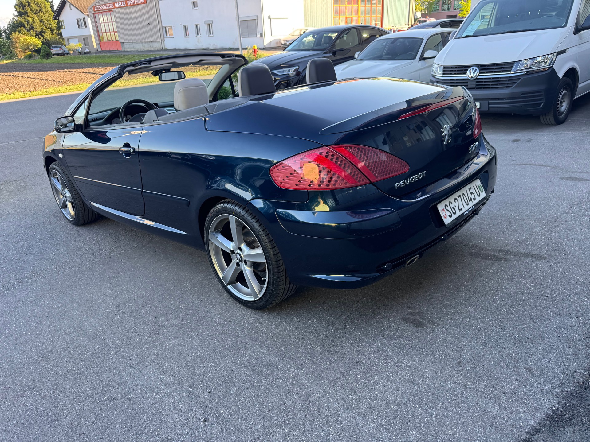 PEUGEOT 307 CC 2.0 HDI Platinum Edition-image-6