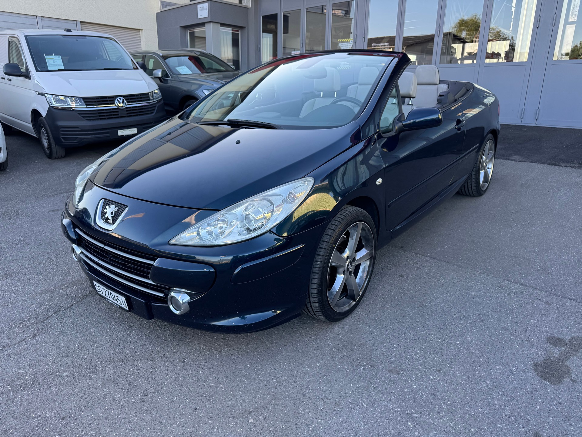 PEUGEOT 307 CC 2.0 HDI Platinum Edition-image-5