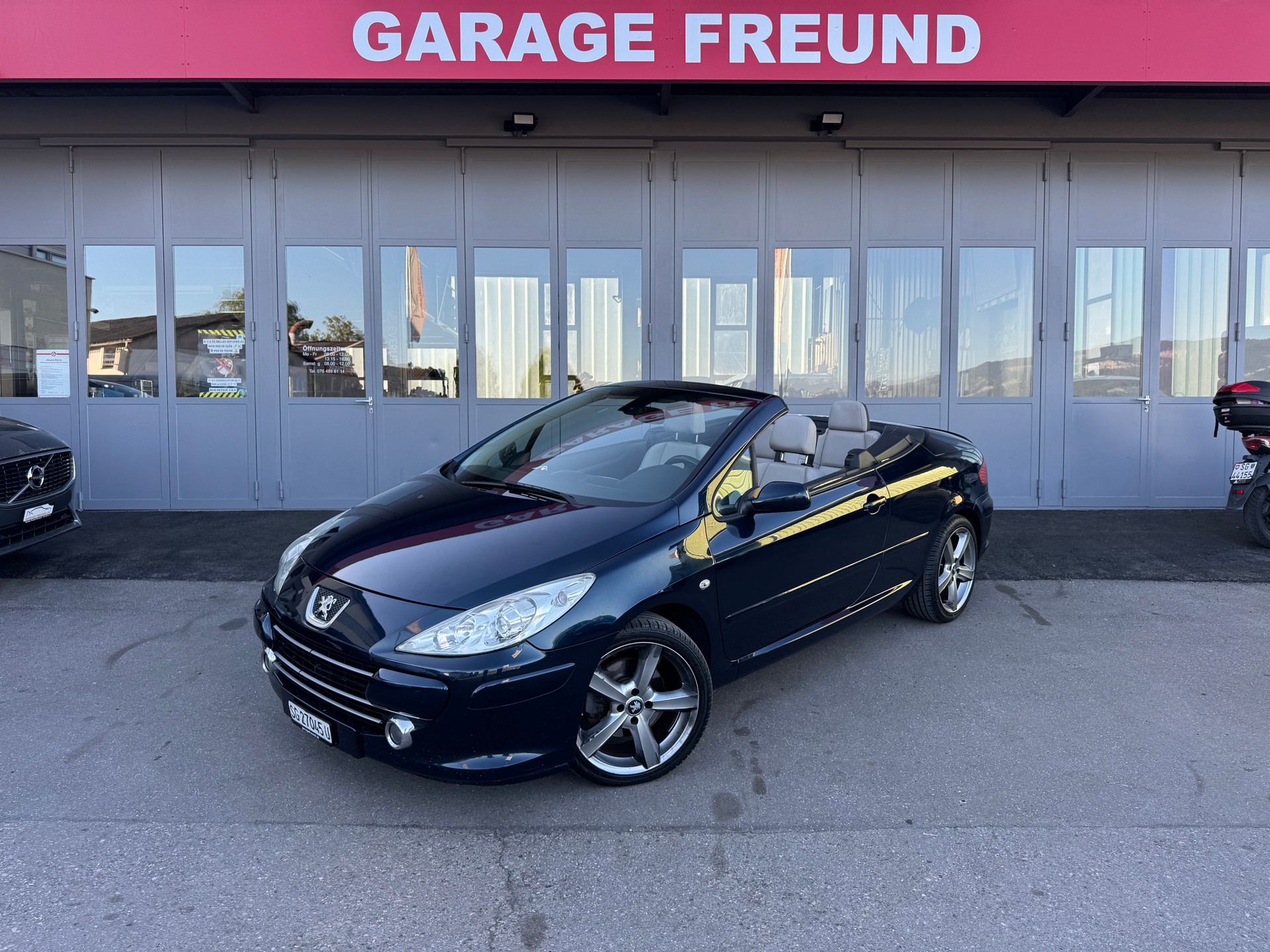 PEUGEOT 307 CC 2.0 HDI Platinum Edition-image-3