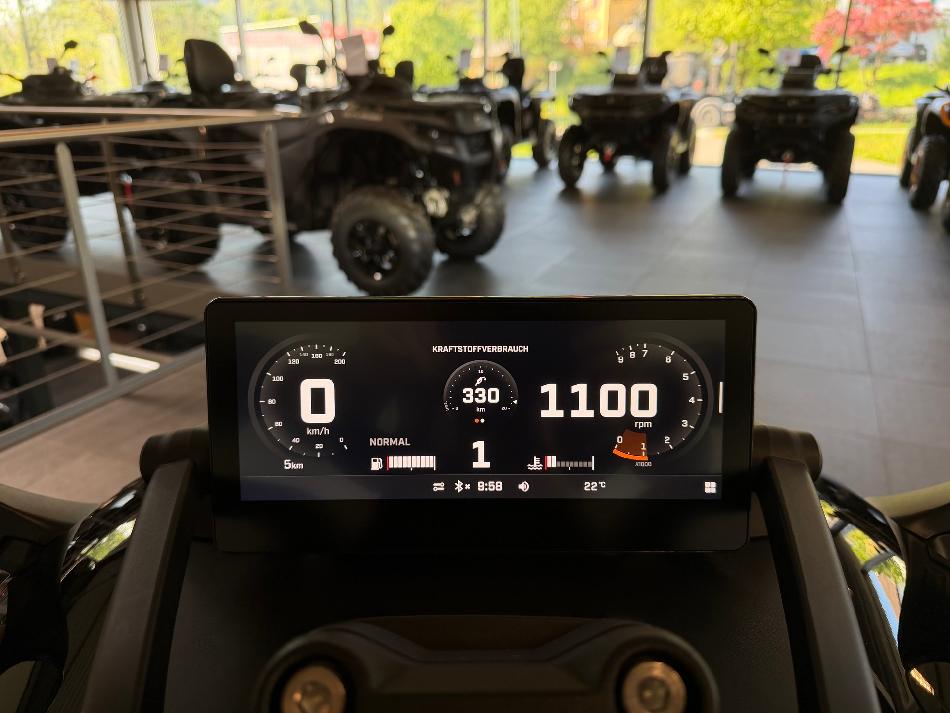 CAN-AM Spyder F3 S-showroom-element-3