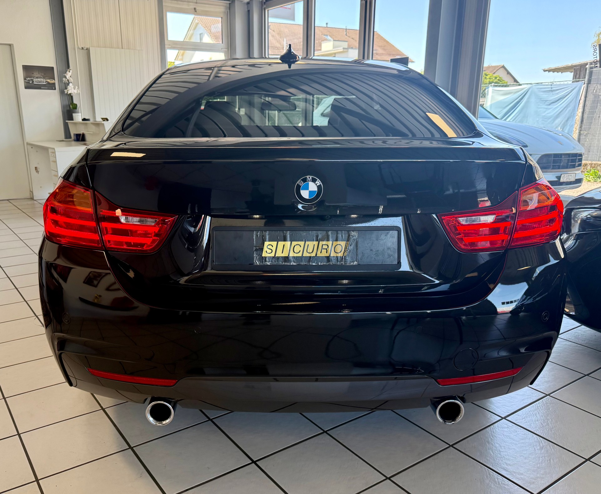 BMW 440i Gran Coupé xDrive M Sport Individual Steptronic Ed. Limited Edition 77/100-image-8