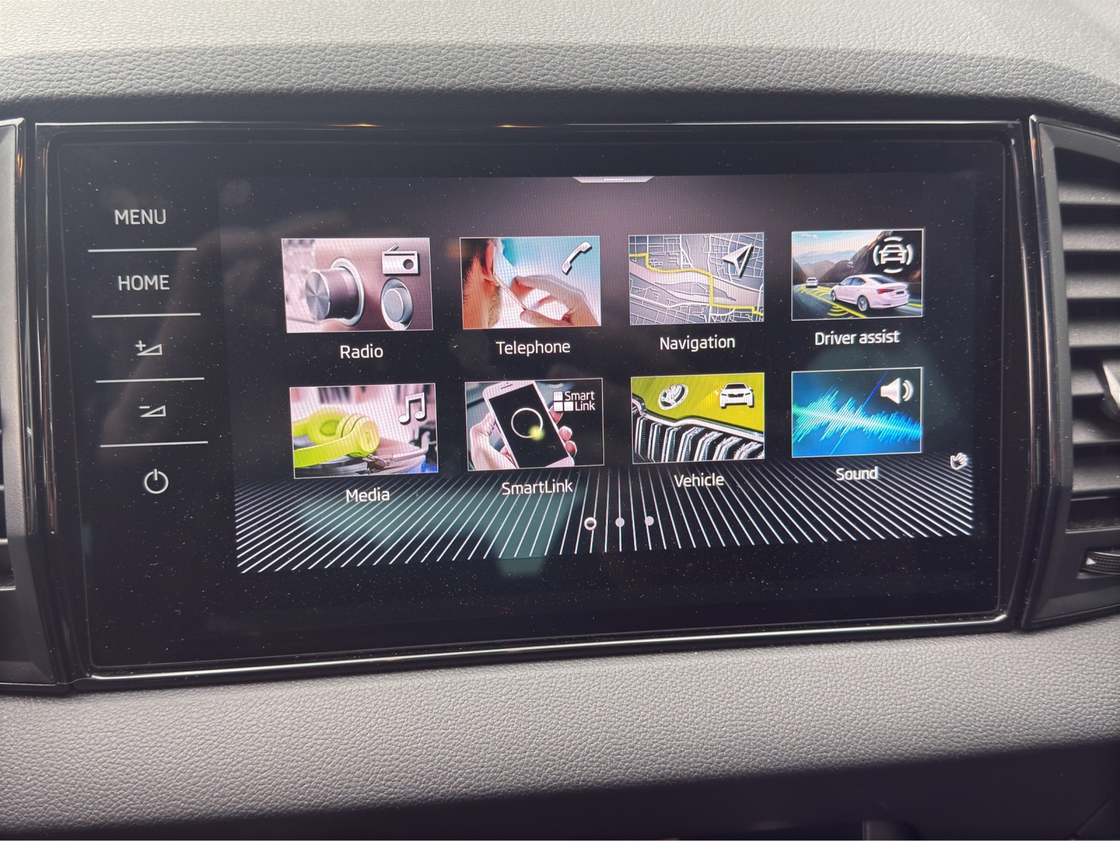 SKODA Karoq 2.0 TDI CR Selection 4x4 DSG-image-15