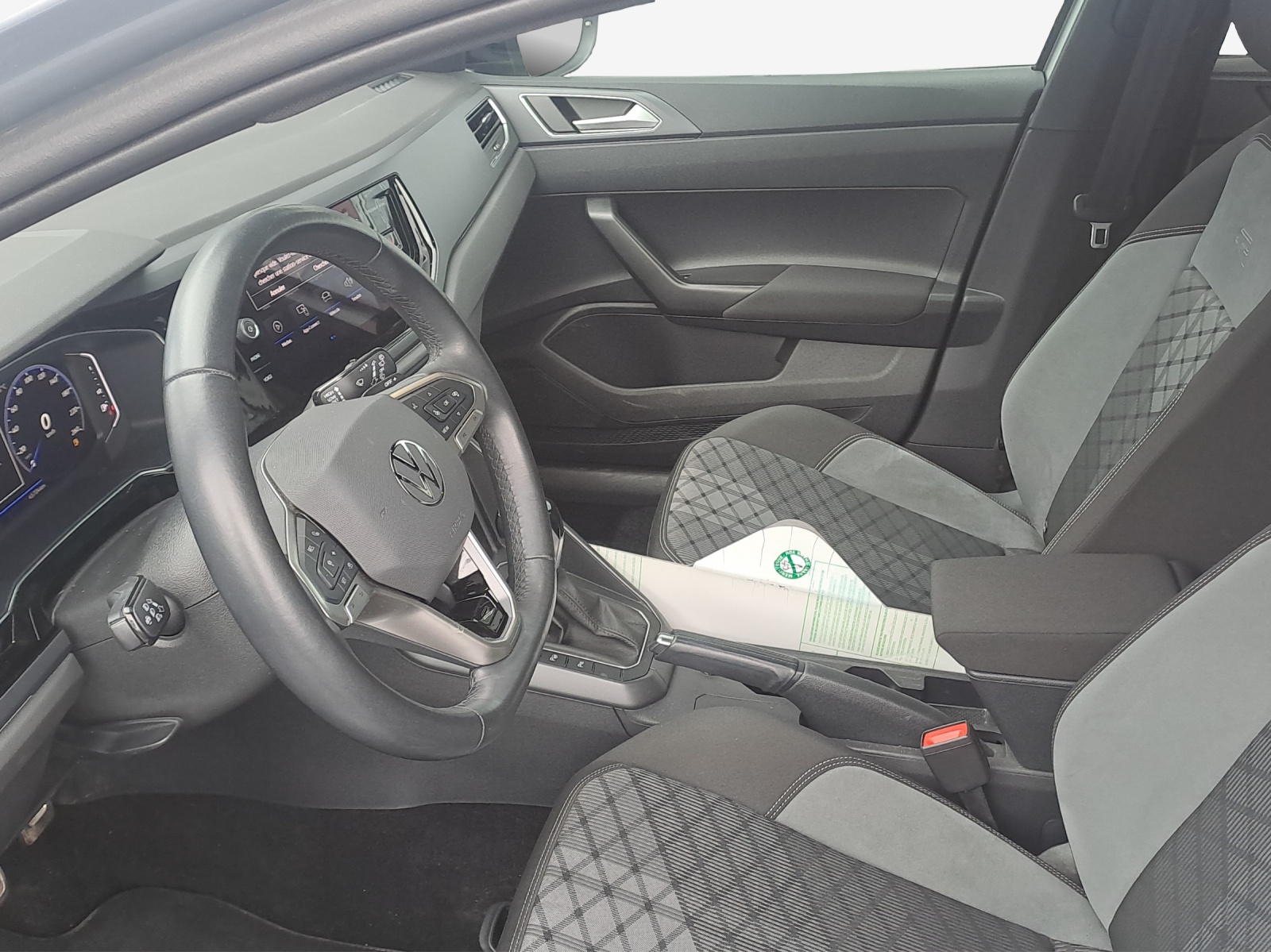 VW Taigo 1.0 TSI R-Line DSG-image-7