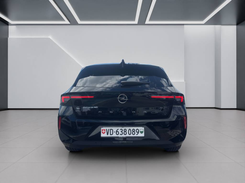 OPEL Astra 1.2i Turbo Edition A-image-2