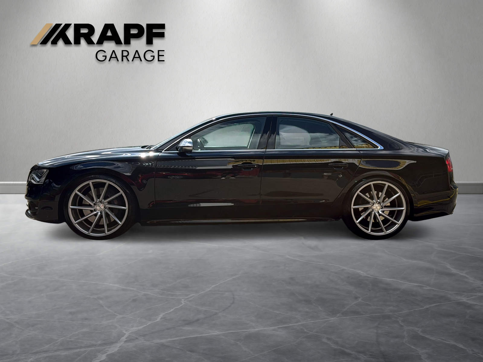 AUDI S8 4.0 TFSI V8 quattro tiptronic-image-1