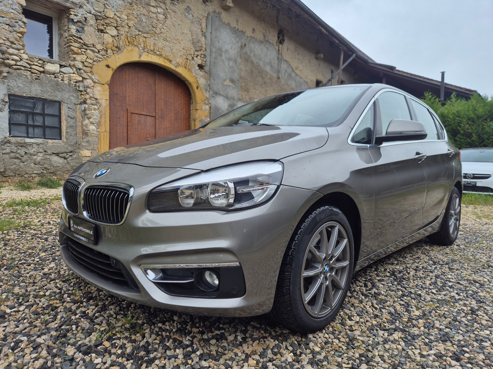 BMW 225i xDrive Active Tourer Luxury Line Steptronic