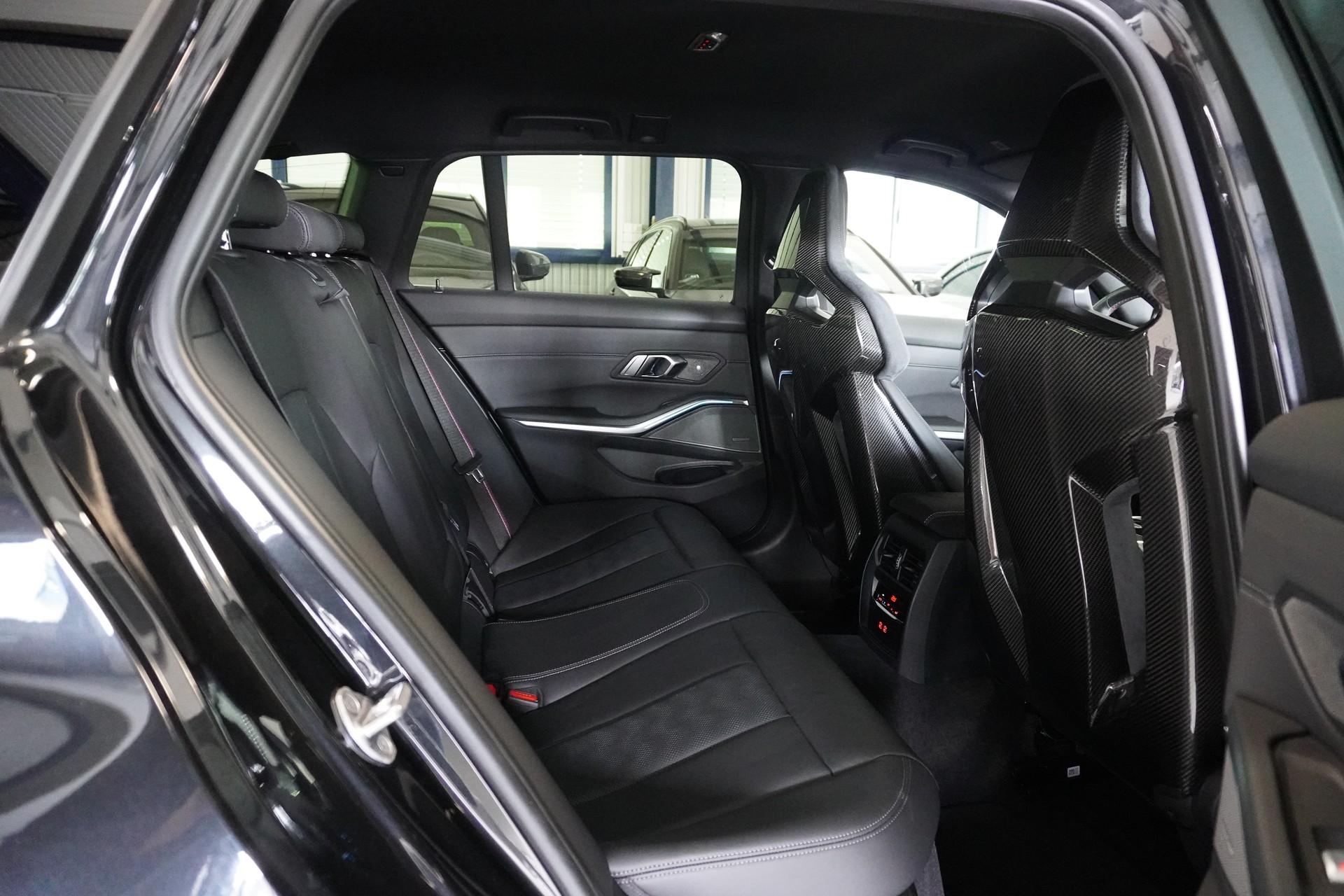 BMW M3 Touring xDrive Competition M // M CARBON SCHALENSITZE //-image-13