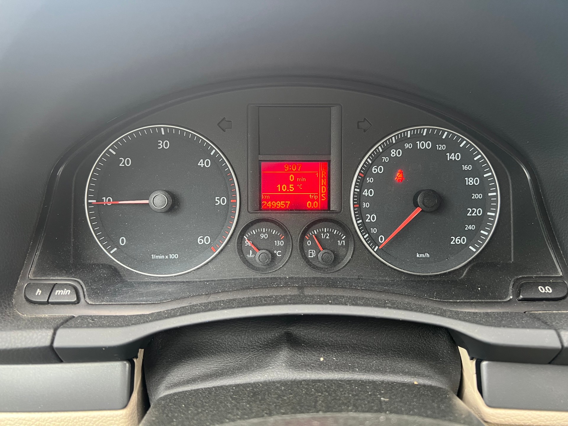 VW EOS Automat 2‘0 Diesel-image-4