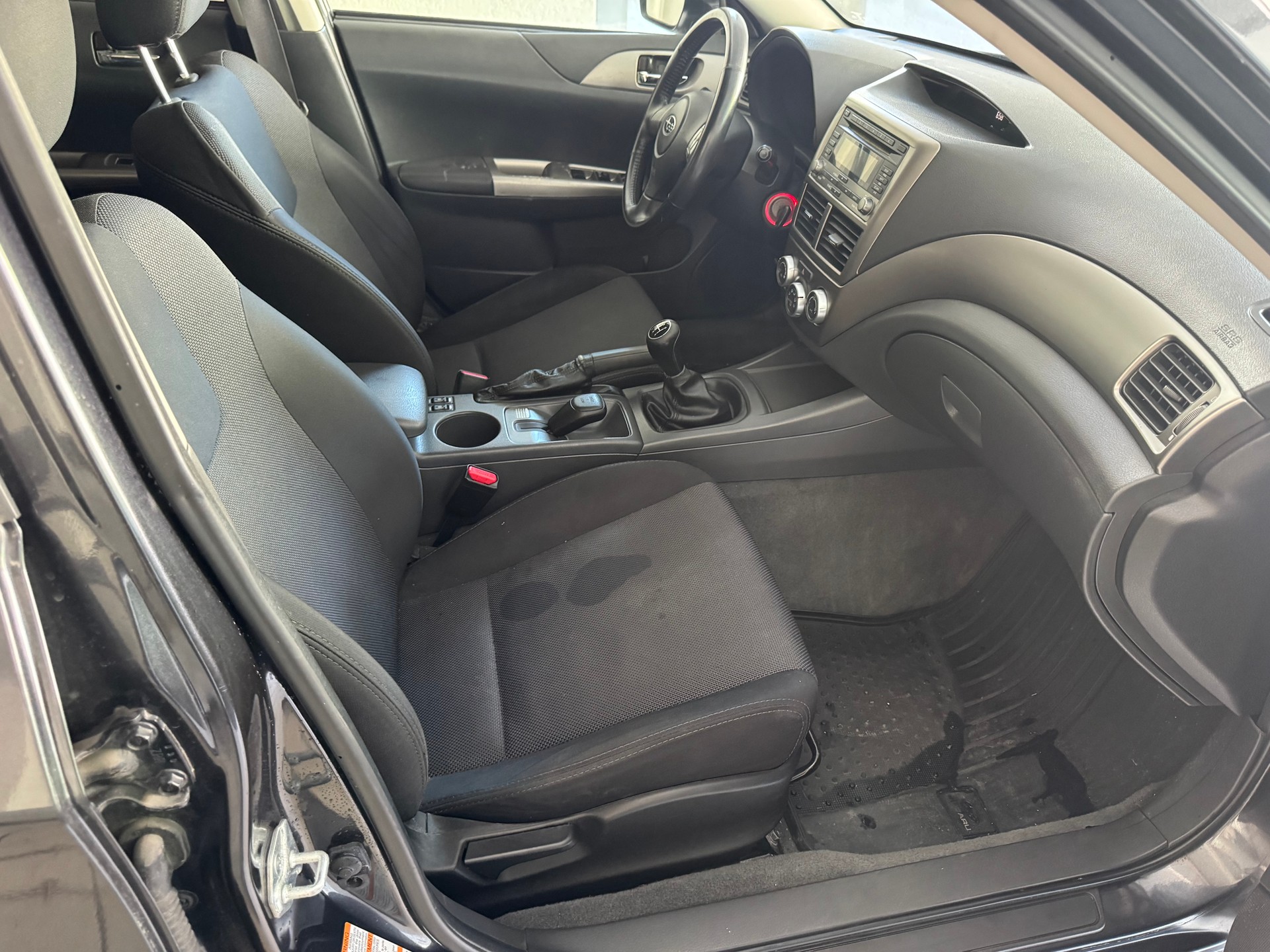 SUBARU Impreza 2.0R Comfort S-image-12
