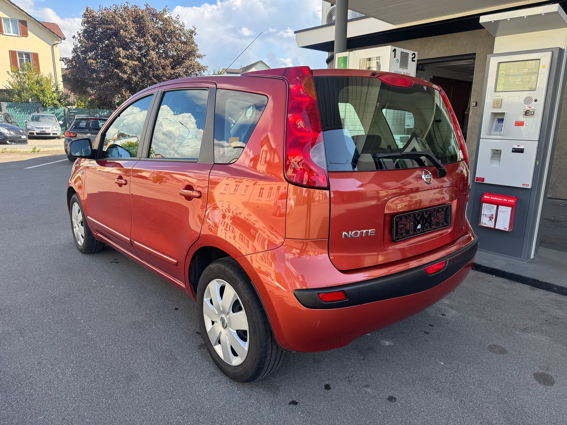 NISSAN Note 1.4 acenta-showroom-element-2