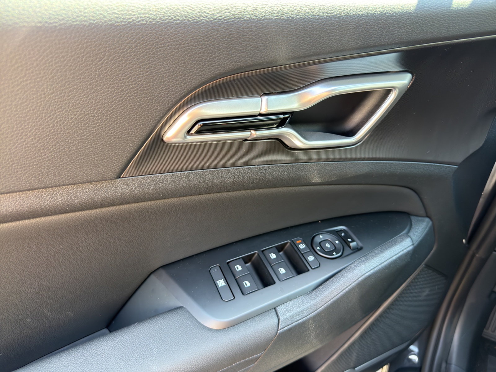 KIA Sportage 1.6 T-GDi Hybrid Black Edition-image-17