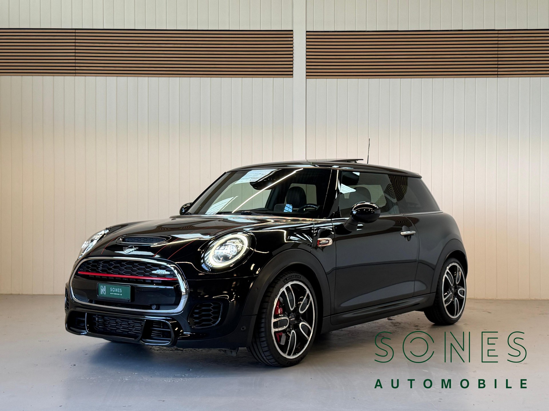 MINI Cooper John Cooper Works Steptronic frisch ab MFK & Service