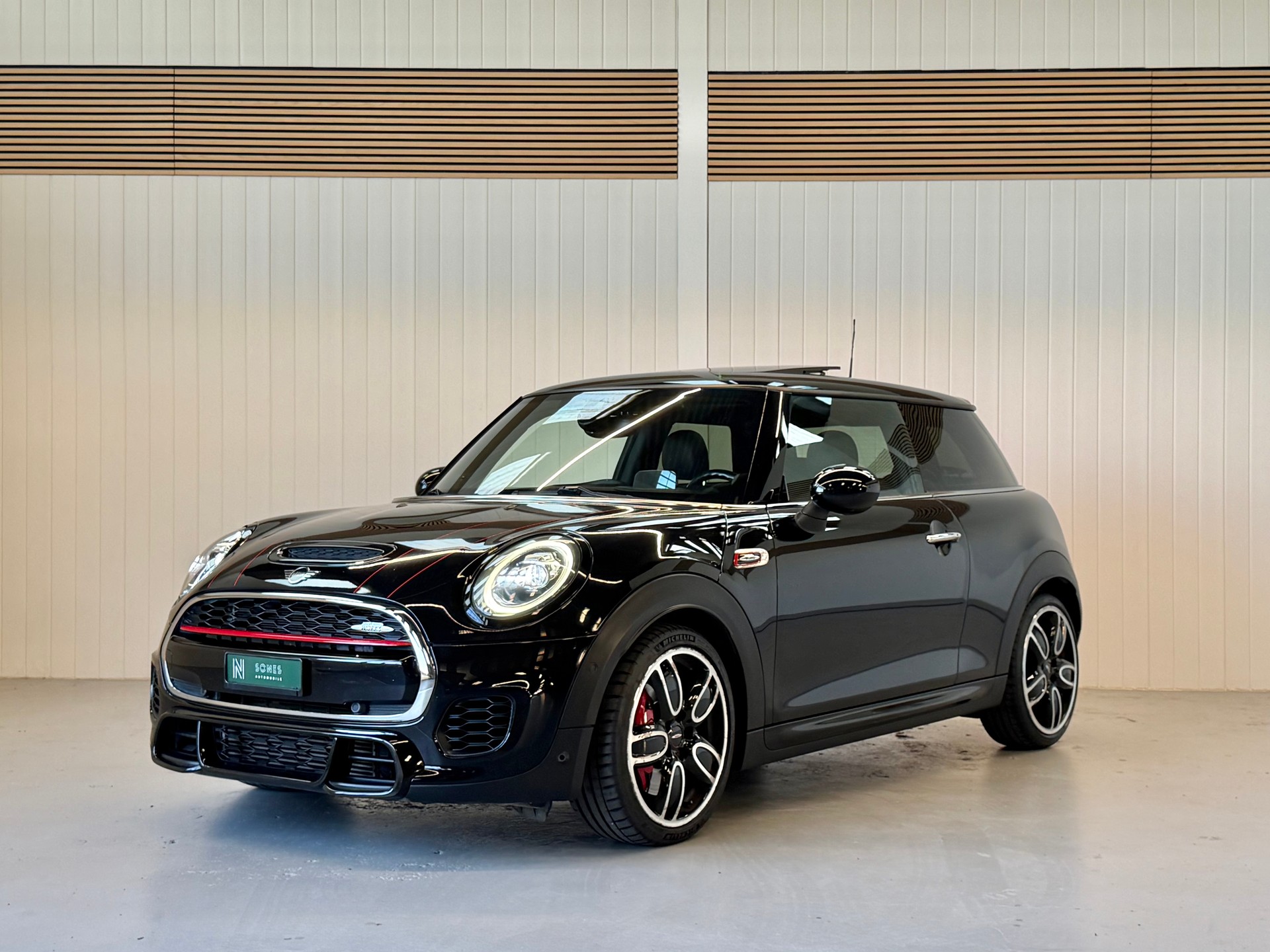MINI Cooper John Cooper Works Steptronic frisch ab MFK & Service