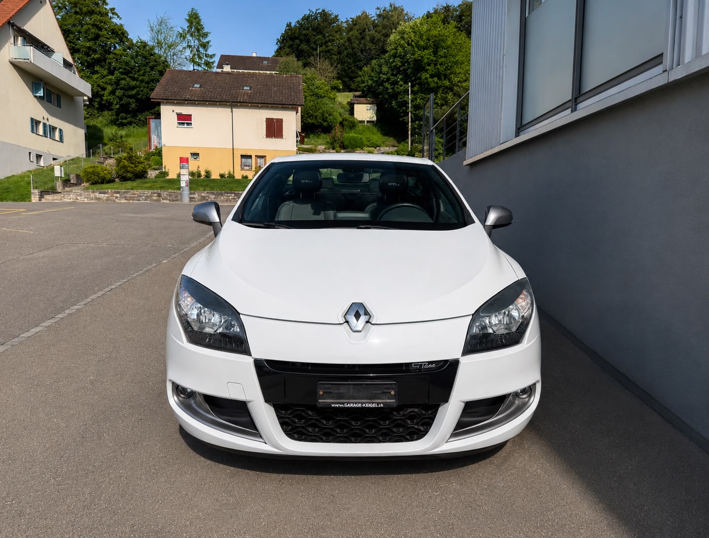 RENAULT Mégane CC 2.0 16V Dynamique CVT-image-4