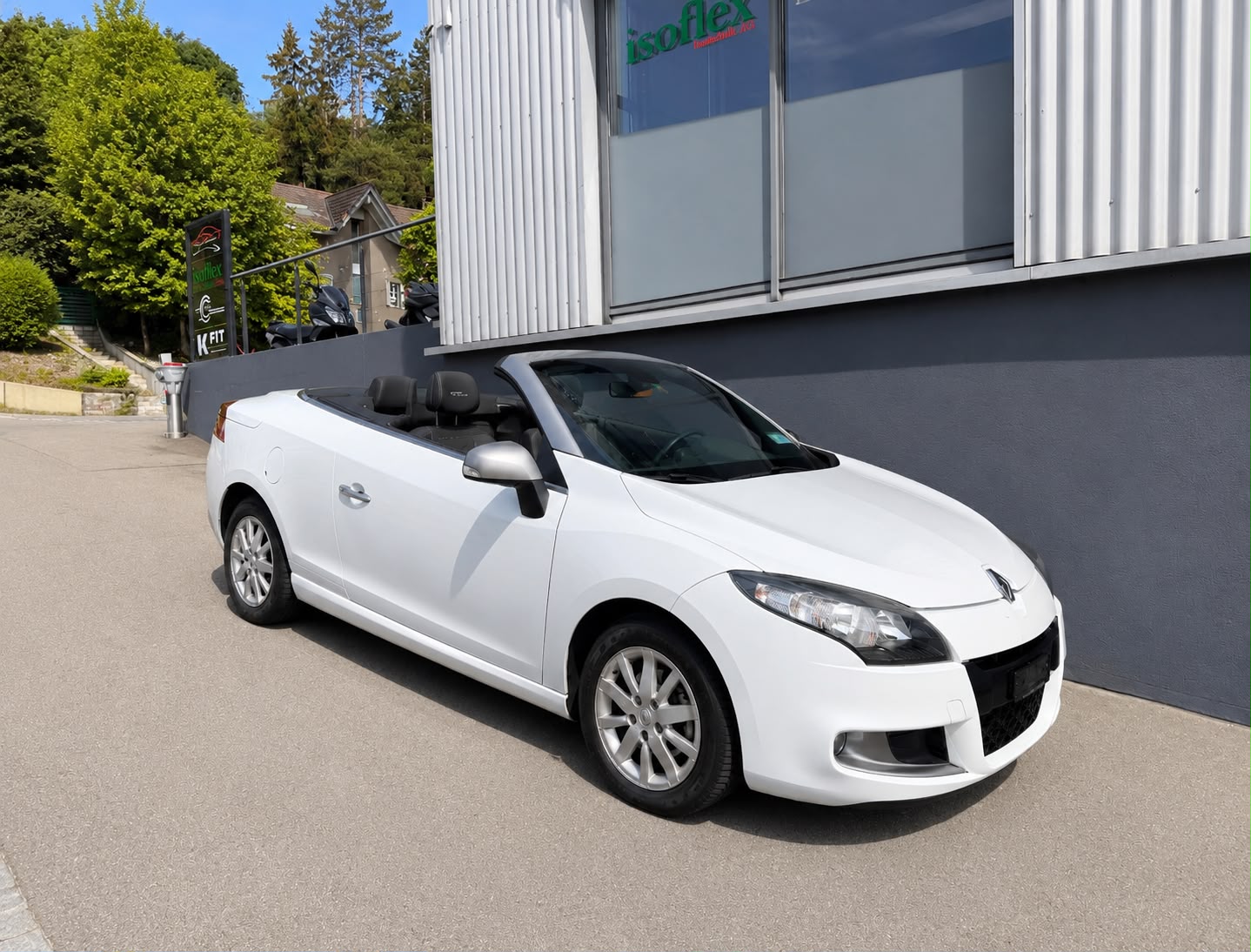 RENAULT Mégane CC 2.0 16V Dynamique CVT