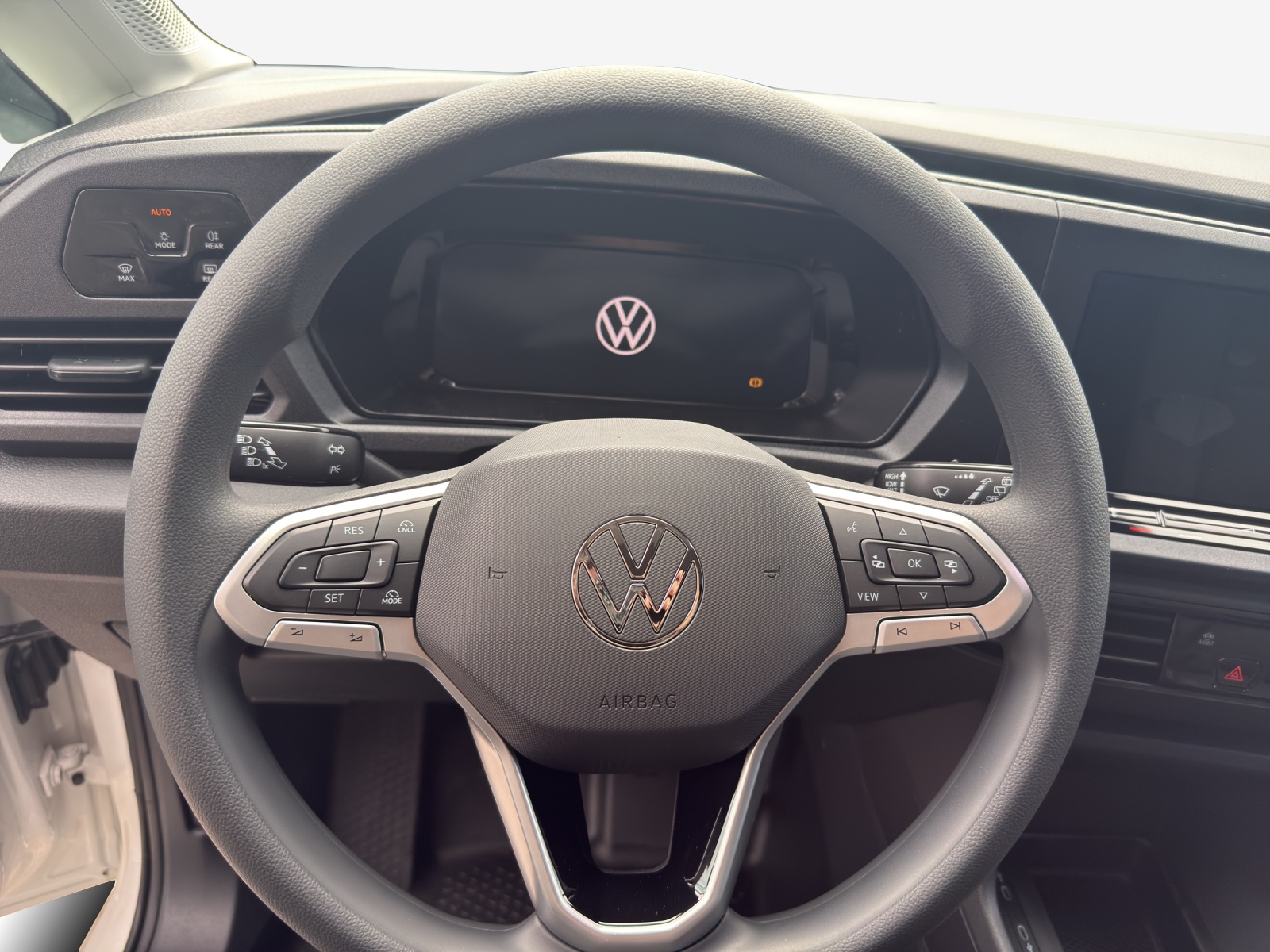 VW Caddy Cargo 2.0TDI 4Motion-image-9