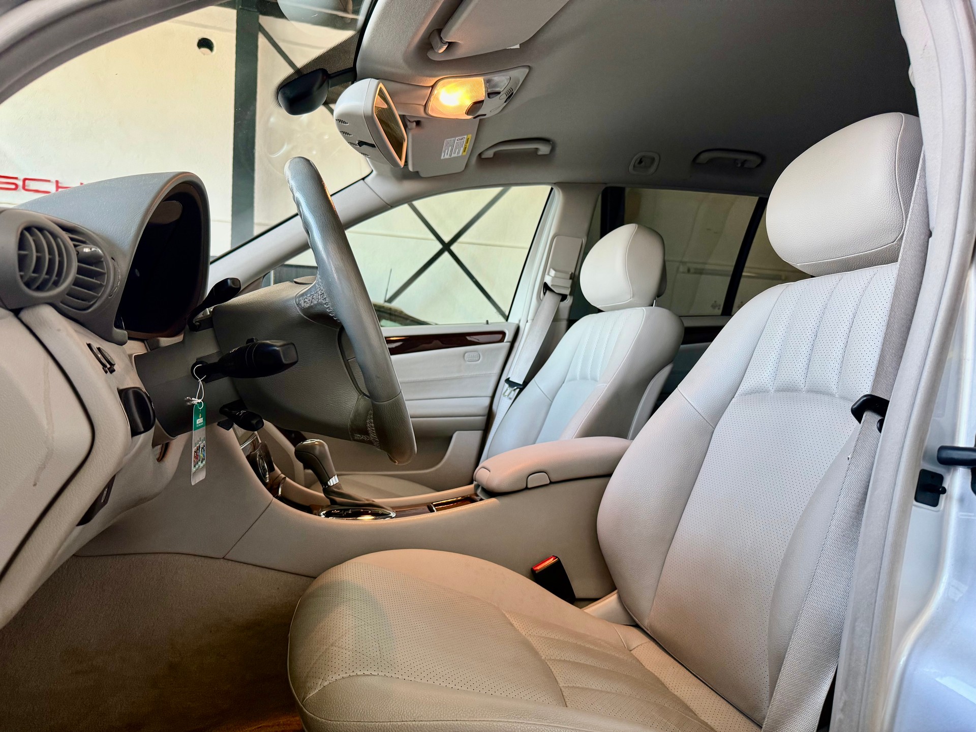 MERCEDES-BENZ C 350 Elégance 4Matic Automatic-image-8