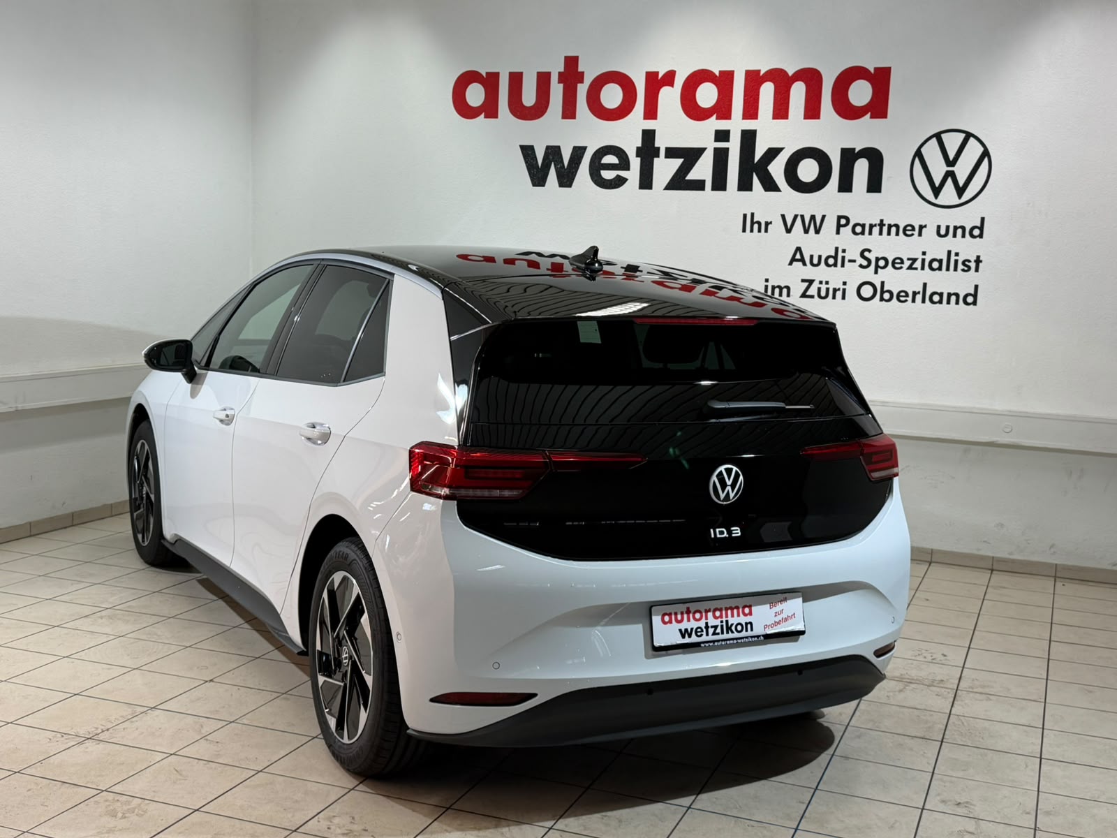 VW ID.3 Pro 52 kWh Pure Value-showroom-element-3