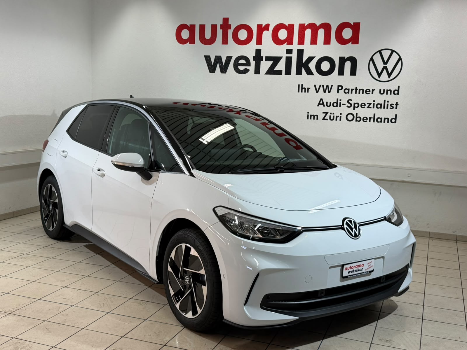 VW ID.3 Pro 52 kWh Pure Value-showroom-element-1