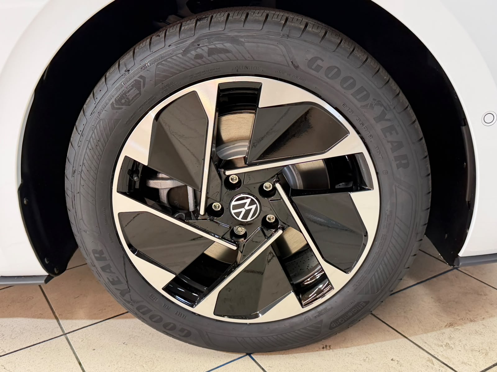 VW ID.3 Pro 52 kWh Pure Value-image-4