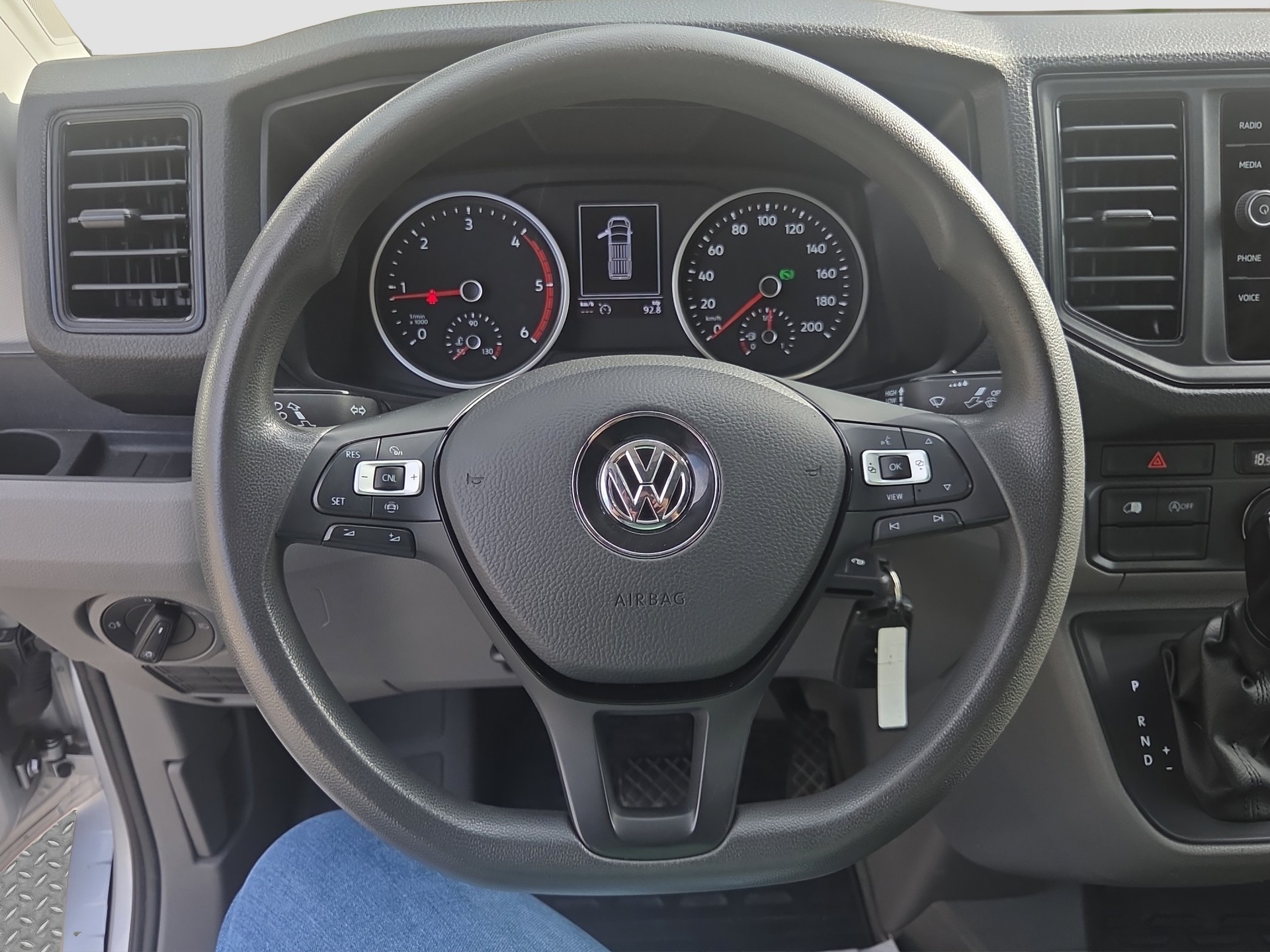 VW Crafter 35 2.0 TDI Entry L3 A-image-11