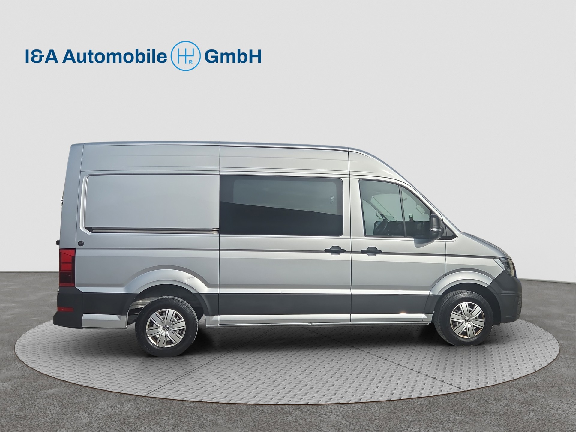VW Crafter 35 2.0 TDI Entry L3 A-image-3