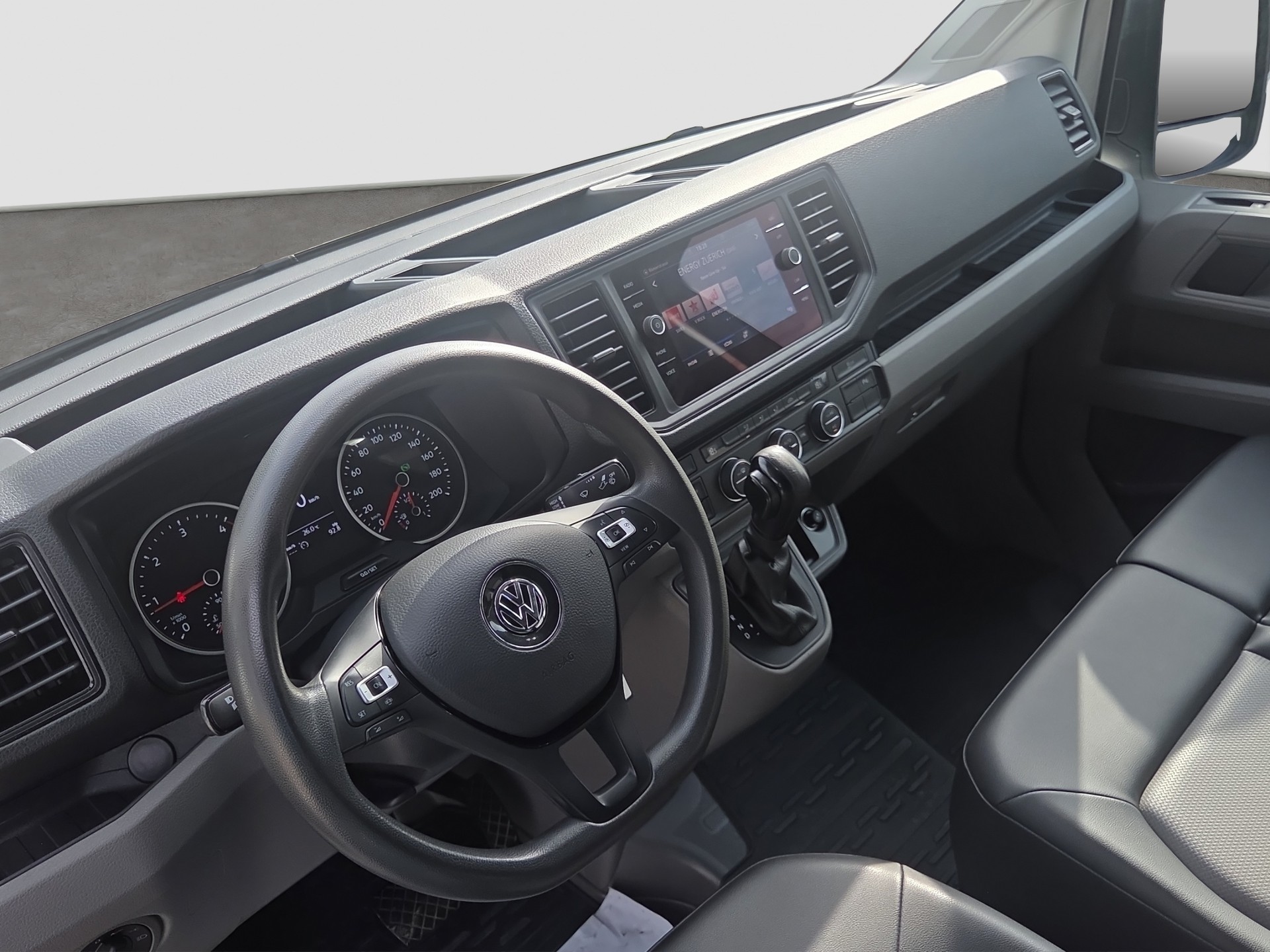 VW Crafter 35 2.0 TDI Entry L3 A-image-9