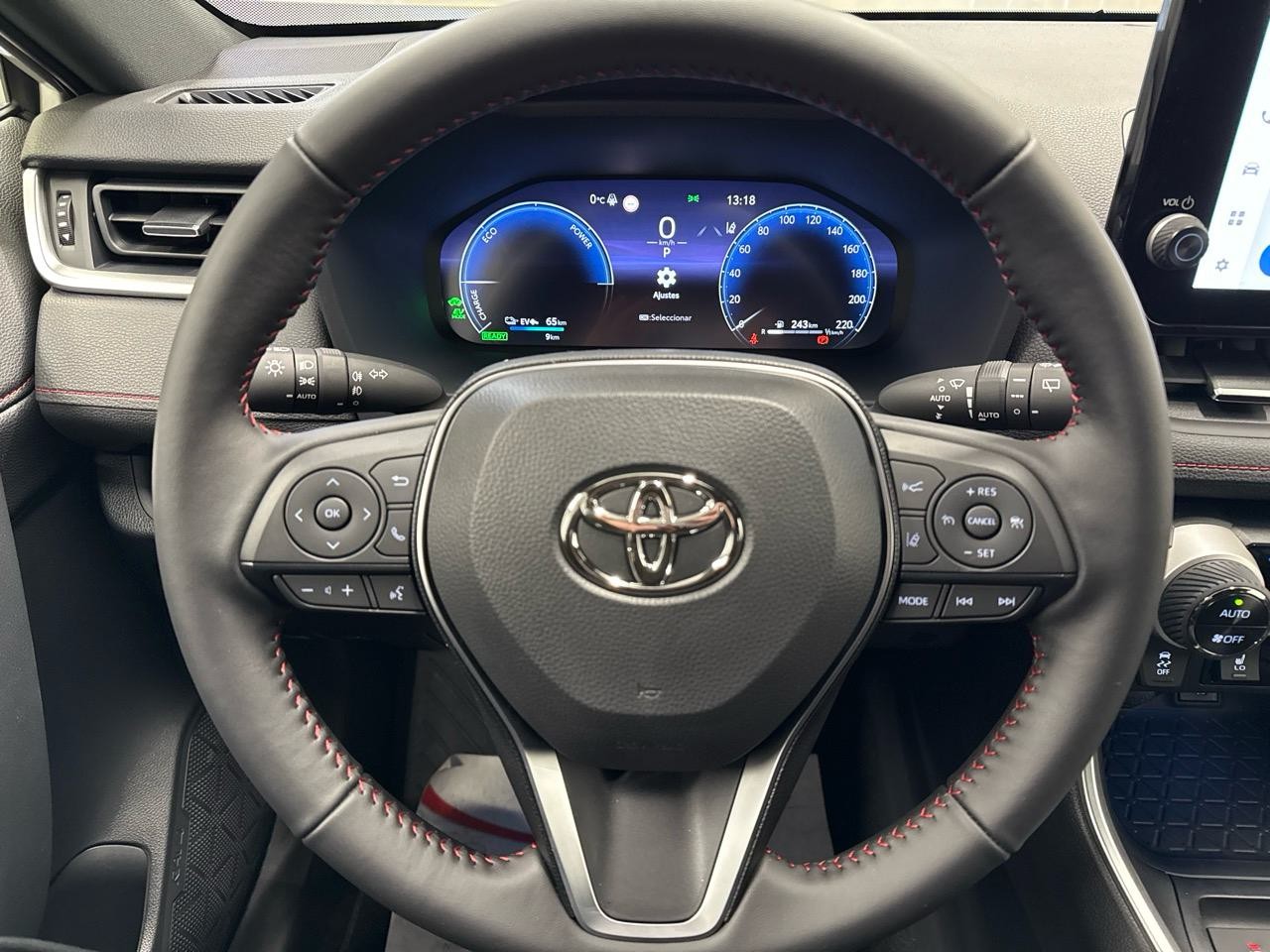 TOYOTA RAV-4 2.5 PHEV Advance e-CVT 4WD 300HP-image-9