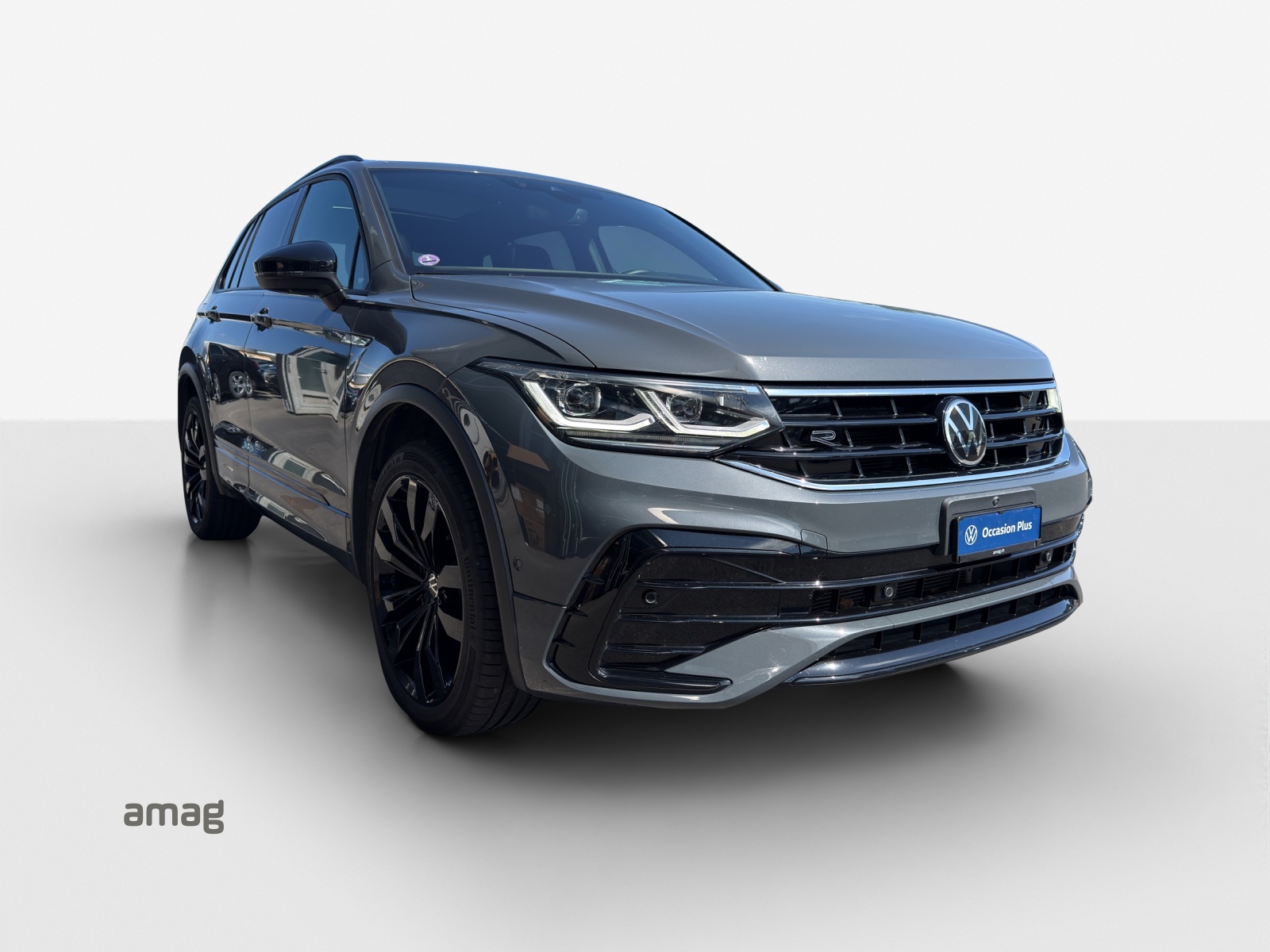VW Tiguan 2.0TSI R-Line 4Motion DSG-image-5