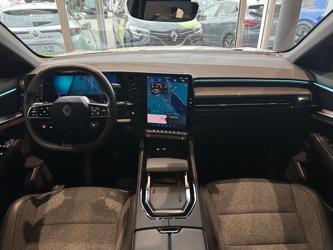 RENAULT Rafale 1.2 E-Tech Hybrid 200 Techno-image-7
