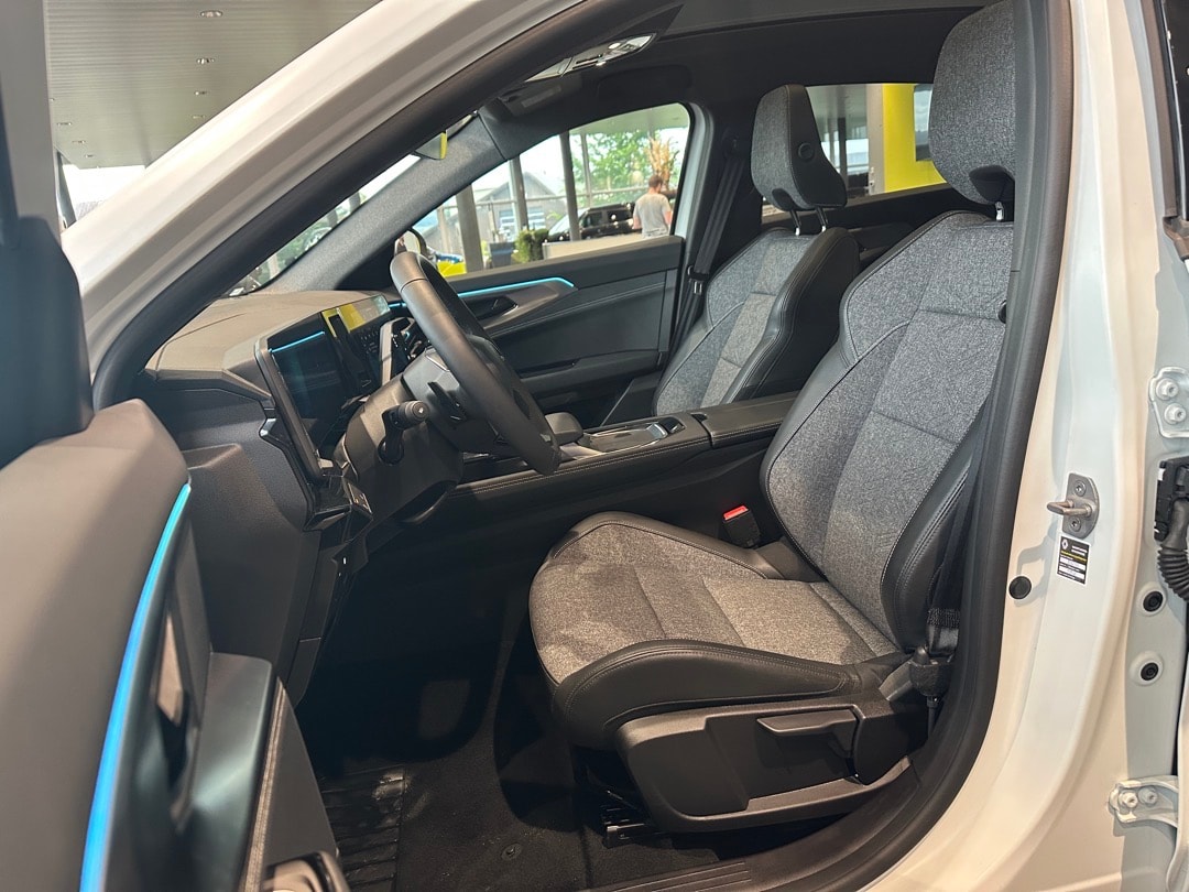 RENAULT Rafale 1.2 E-Tech Hybrid 200 Techno-image-9