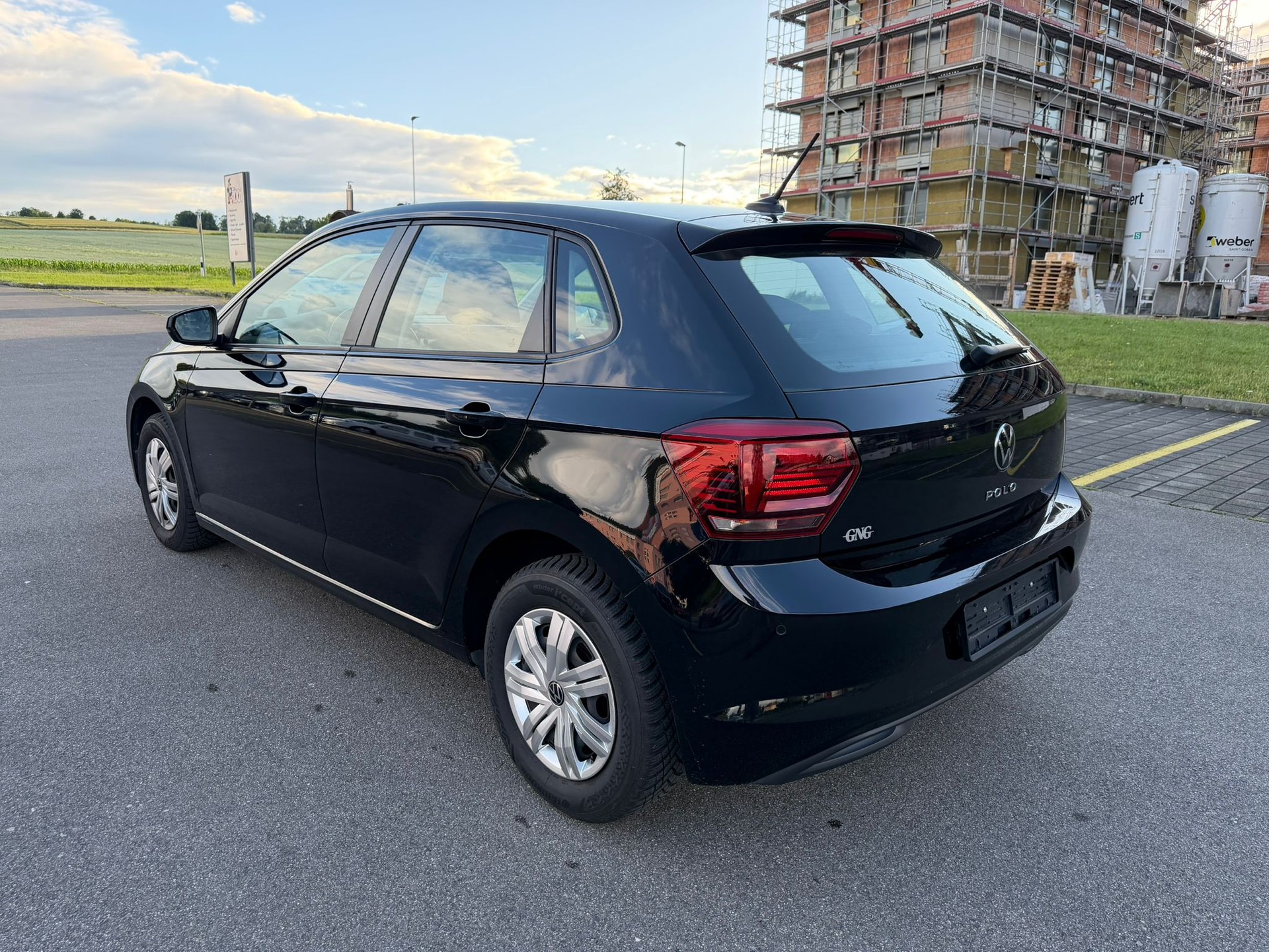 VW Polo 1.0 BMT Trendline-image-2