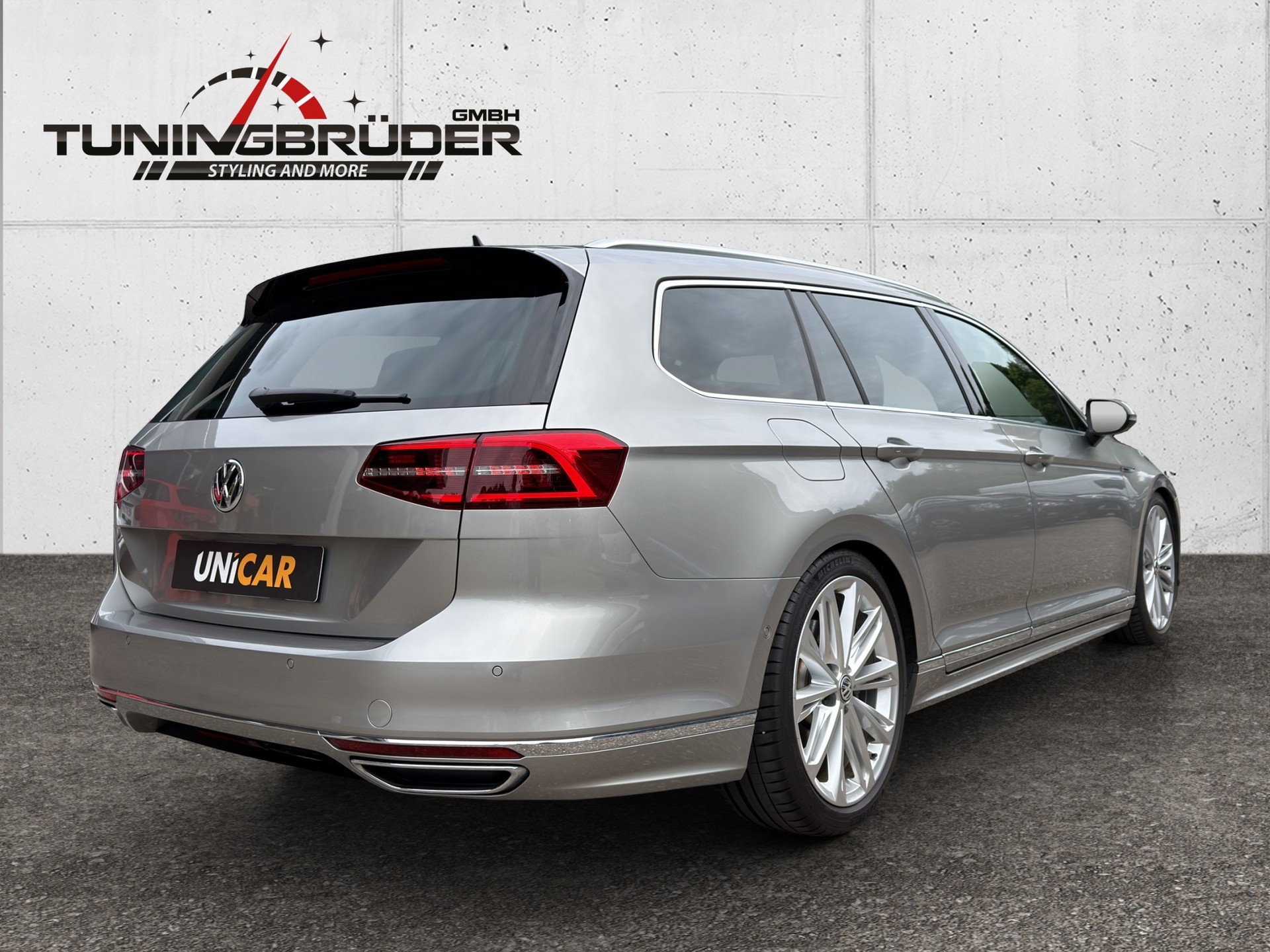 VW Passat Variant 2.0 TDI BMT High. DSG 4Motion-image-6
