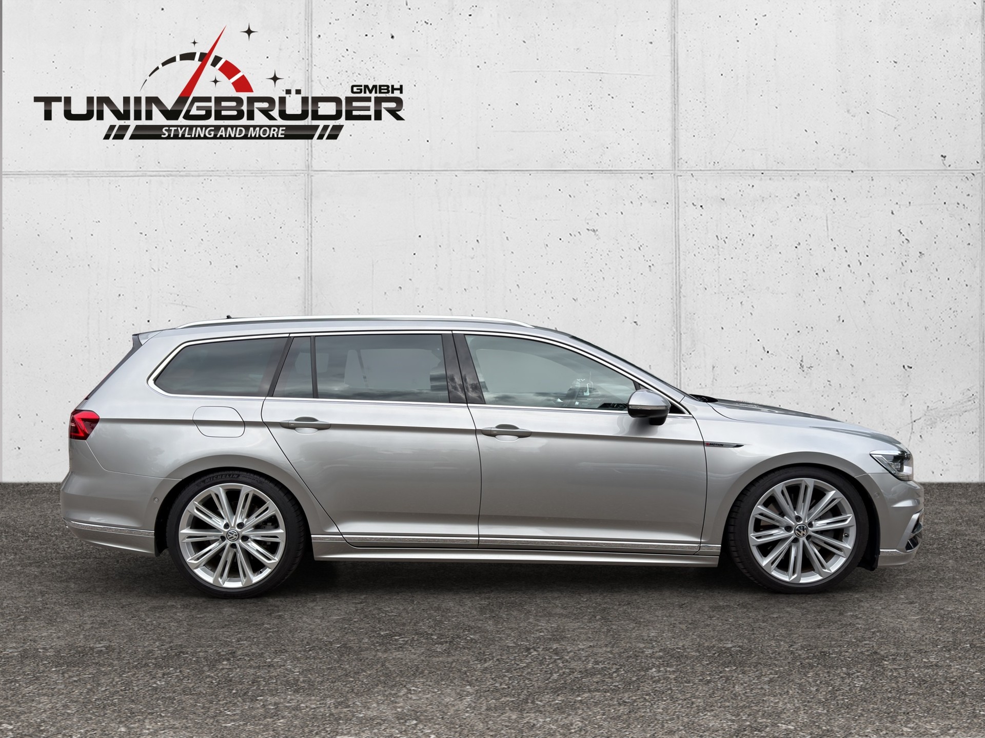 VW Passat Variant 2.0 TDI BMT High. DSG 4Motion-image-4